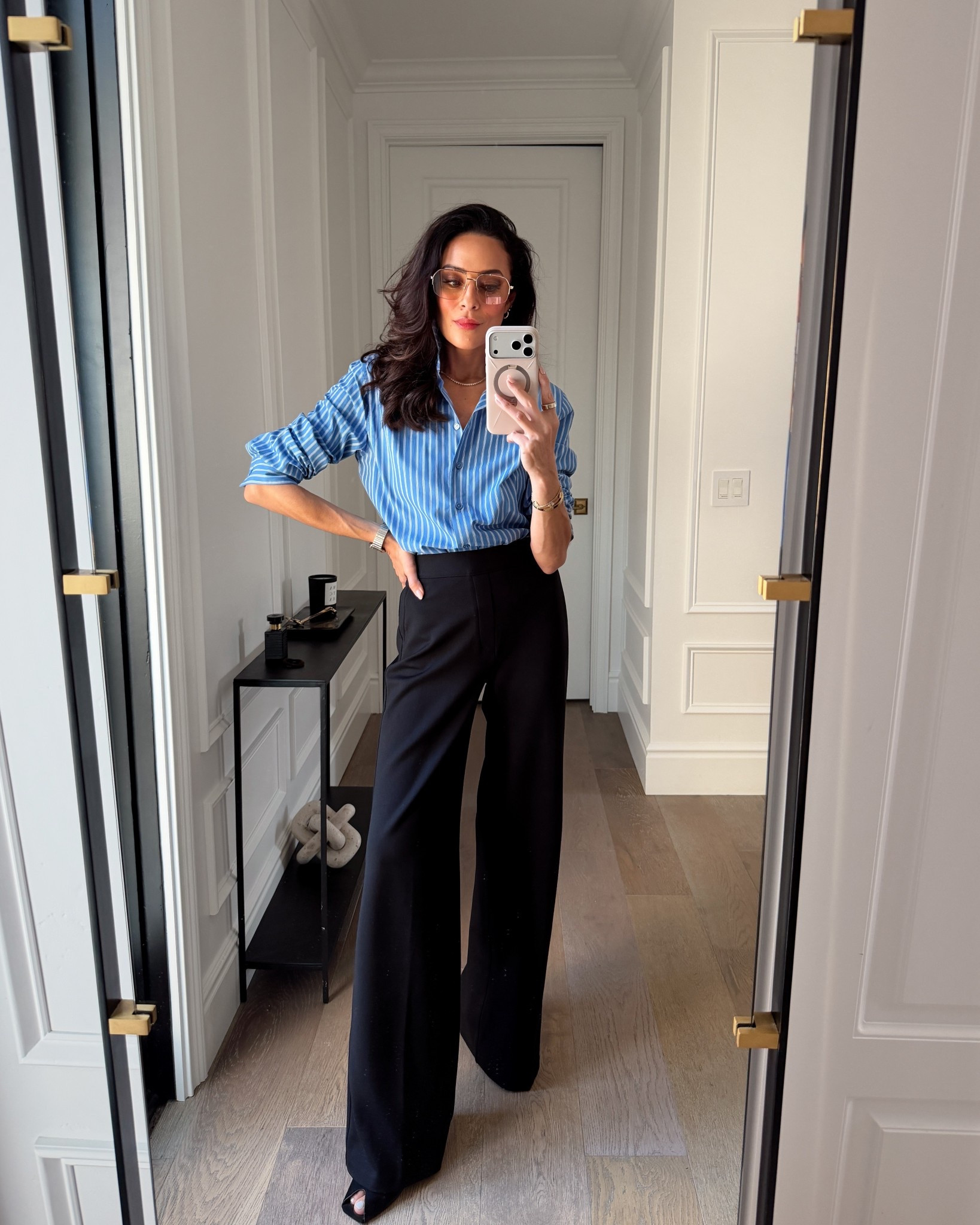 The pants that’ll take you from office to night out! Love how comfortable they are and they make the legs look long! @spanx #SpanxPartner 

The set that’ll take you from running errands to travel style from @spanx
#SpanxPartner
Ponte Pants XS Long/Tall 
Track jacket XS
Air essential pants XS
Tank top XS
Leggings S, I sized up 


#LTKdayinmylife #LTKOver40 #LTKSeasonal