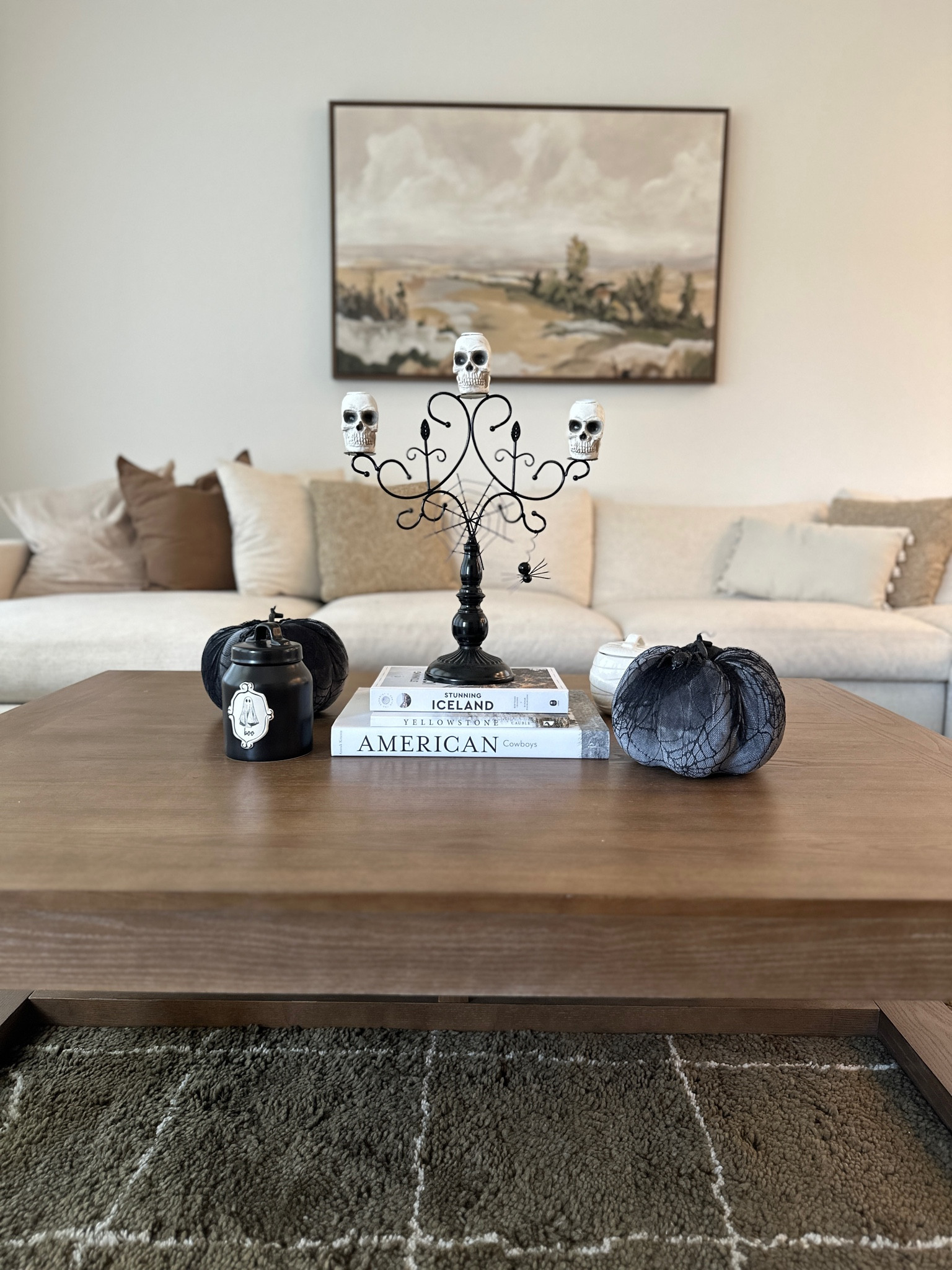 Coffee table Halloween decor

#LTKHalloween #LTKHome