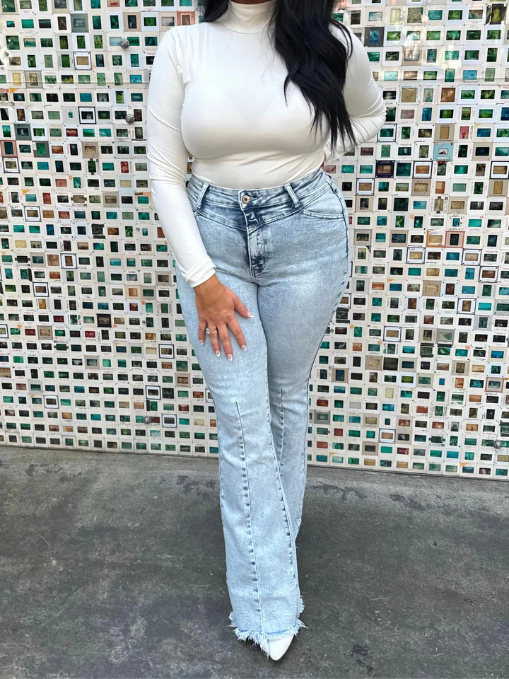 Keep Up Flare Acid/Dark Wash Jeans | Willow Boutique