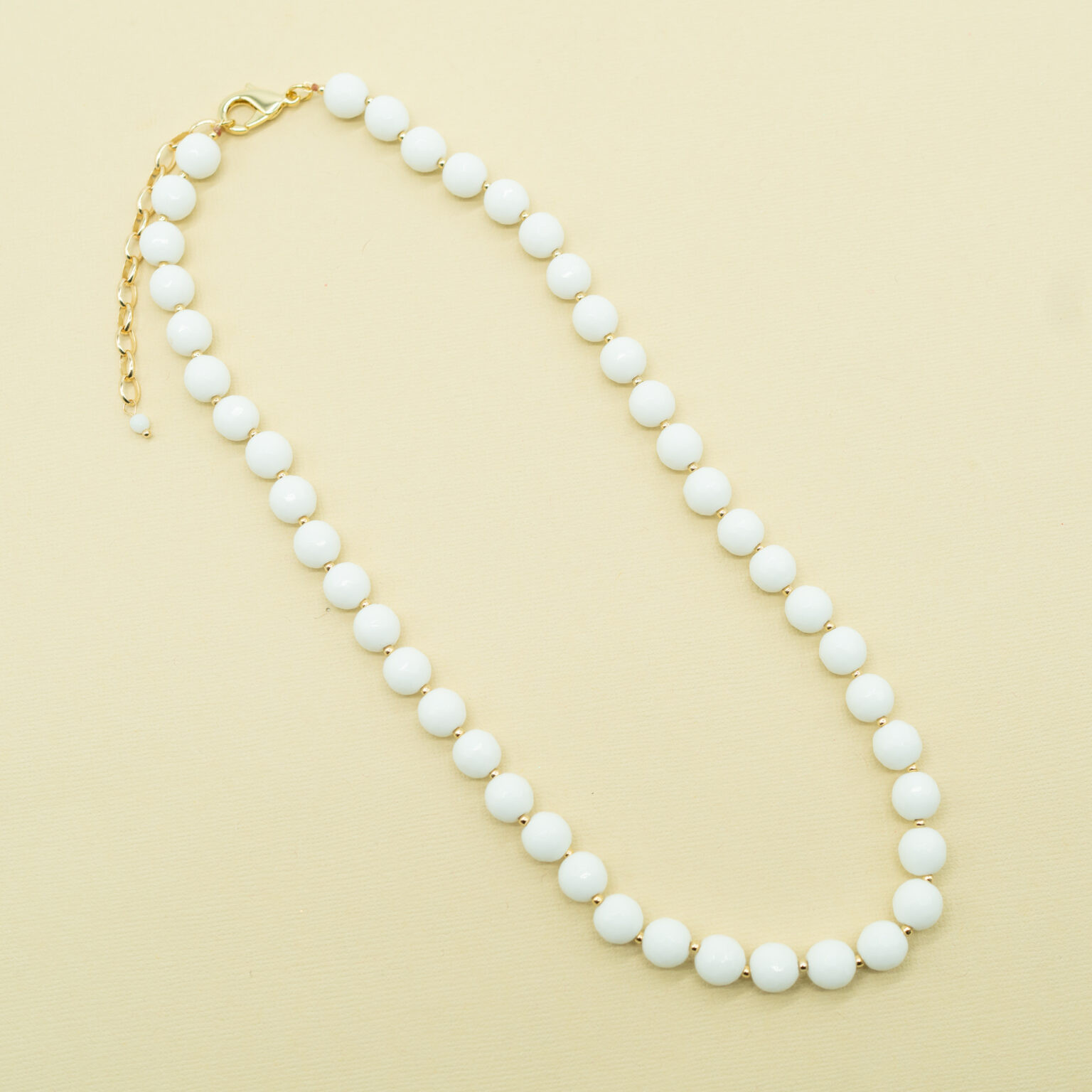 WHITE CHUNKY BEAD NECKLACE | Panacea