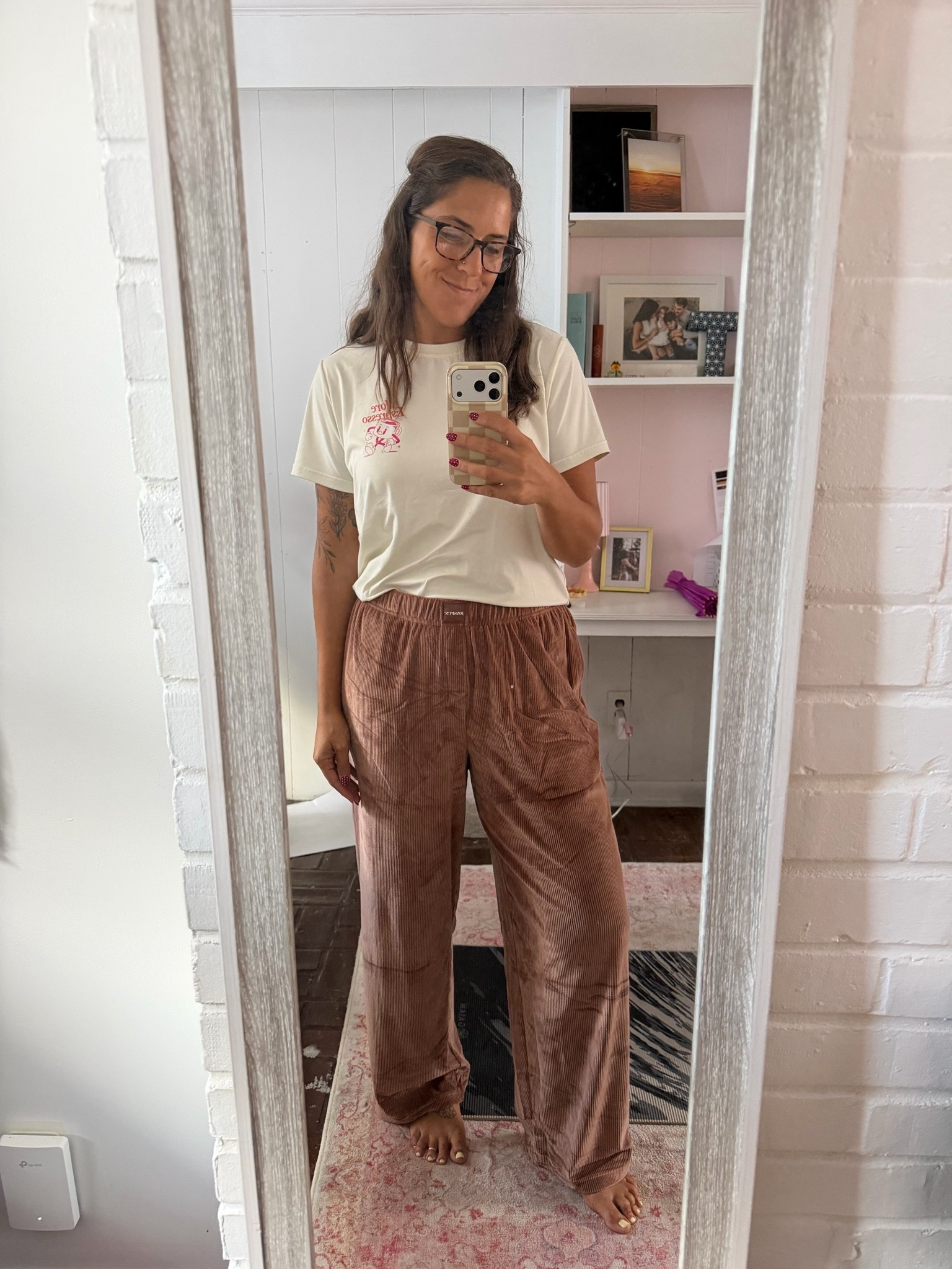 My assistant found the cutest pants in Walmart today! Only $9! She is 5’7 and they fit tts

#LTKSaleAlert #LTKSeasonal #LTKmomlife