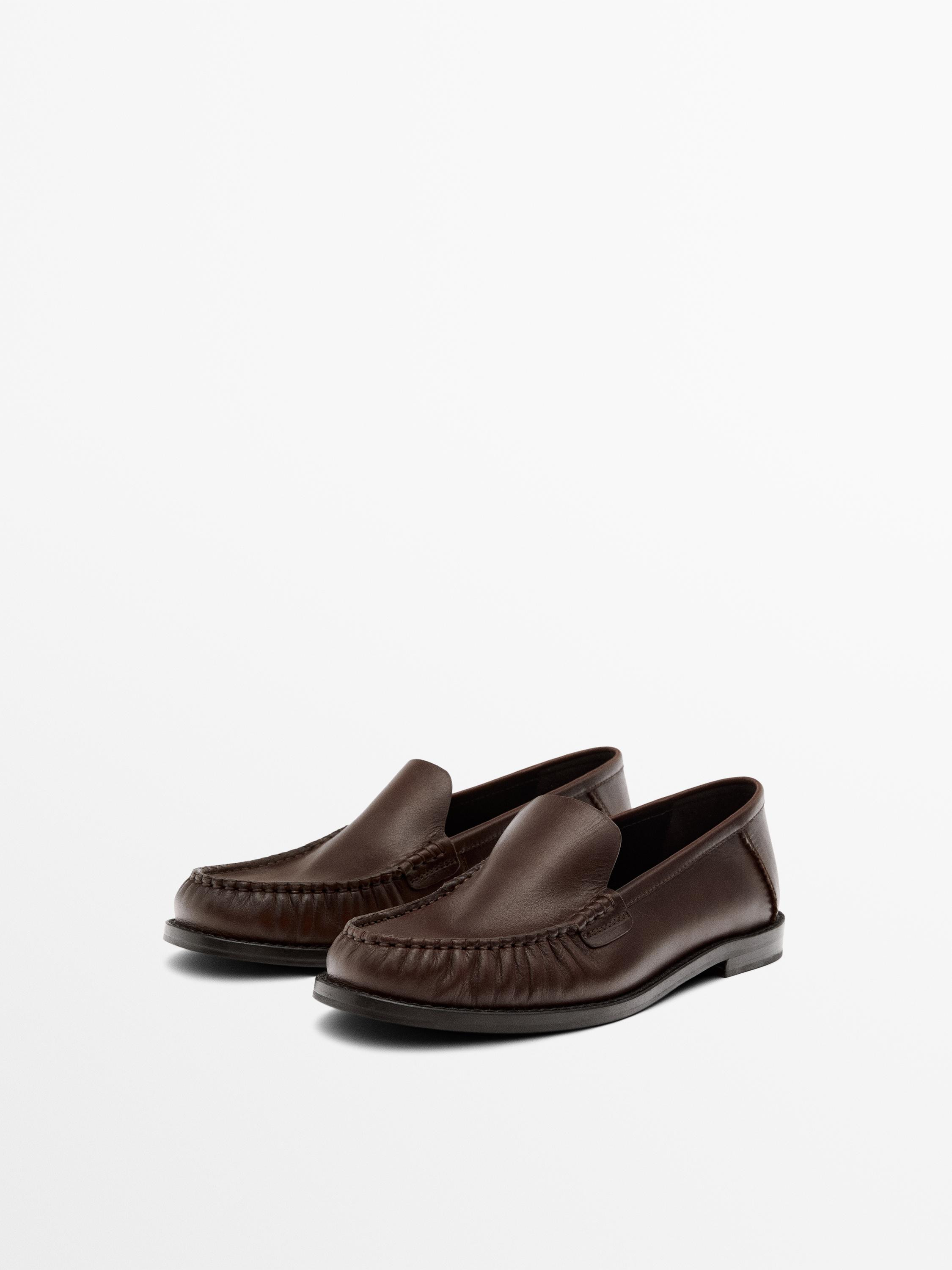 Gathered leather loafers | Massimo Dutti US