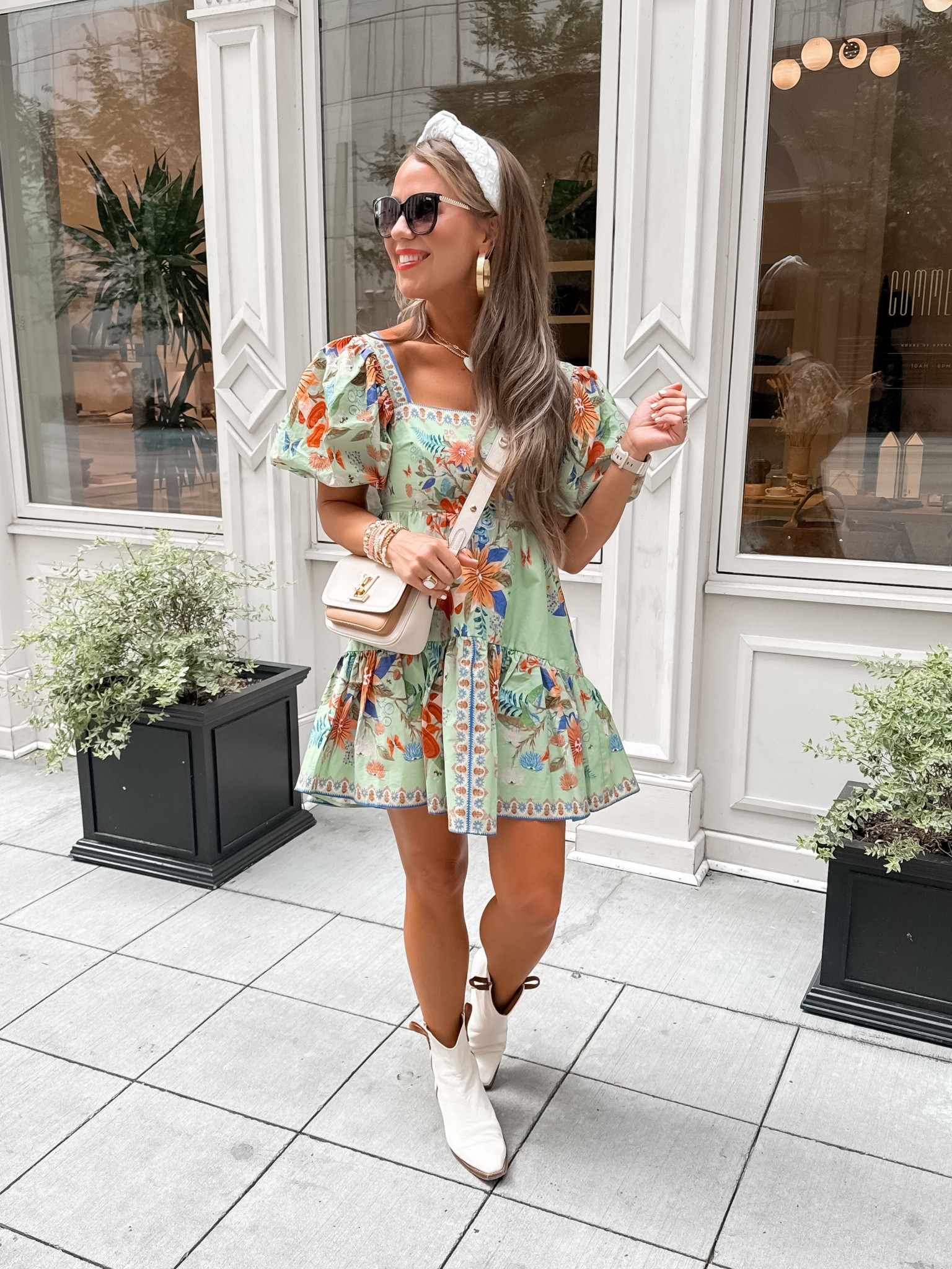 Wearing an XS dress. 💕

Farm Rio

#LTKstyletip #LTKfindsunder100