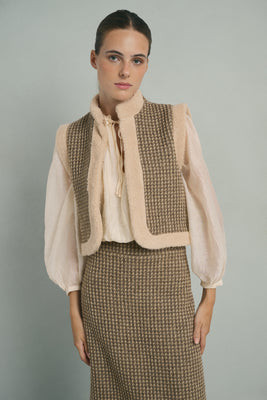 BYAN BEIGE BRISTOL VEST - BEIGE BRISTOL VEST | Shop.com
