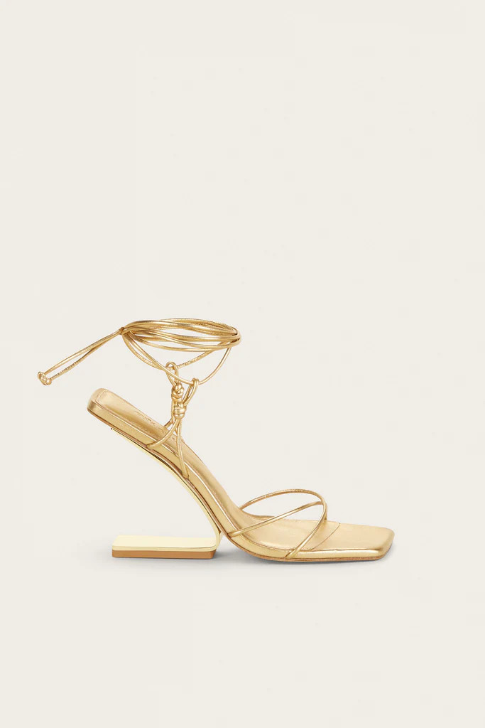 LOTUS SANDAL - GOLD | Cult Gaia - US