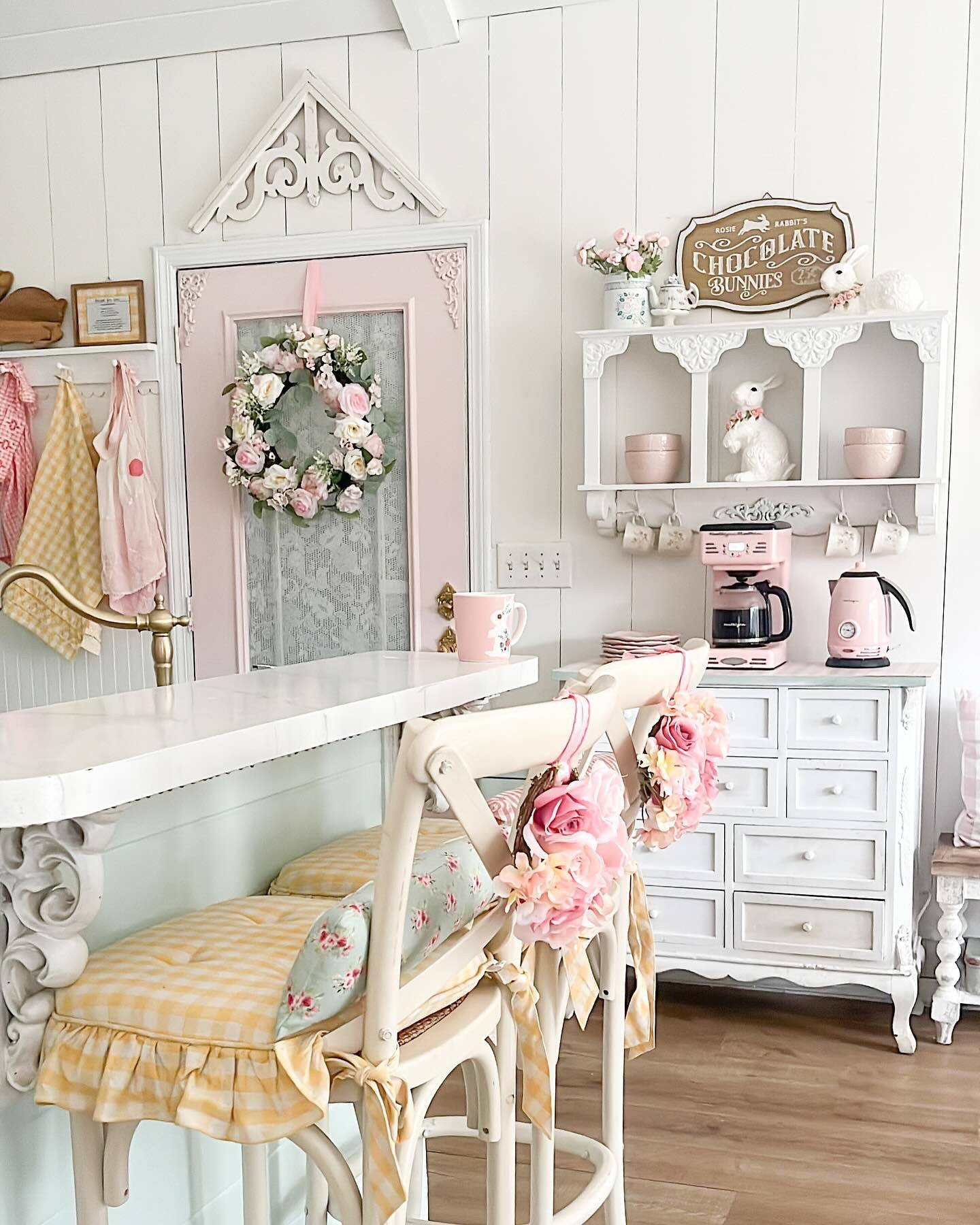 What is it about spring weather that is so inspiring? Lol Spring hits and suddenly I’m like, “Let’s grow vegetables, build a pergola, raise chickens more chickens and redo the porch!” Meanwhile, I can’t even find my gardening gloves. 

But hey — it’s the thought (and the Pinterest board) that counts, right? Anyone else doing big projects this spring?