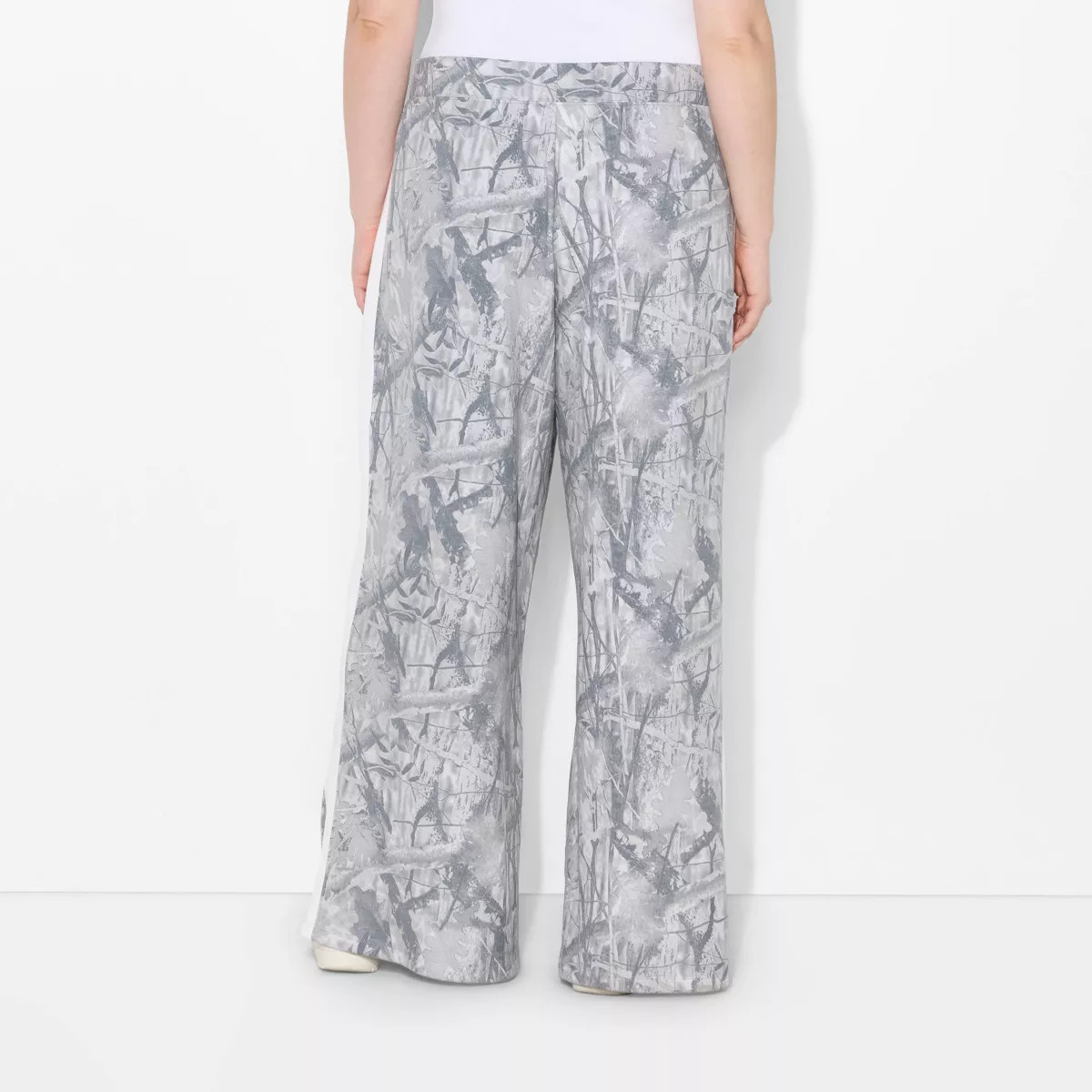 Women's Camo Graphic Pull-On Pants - Gray | Target