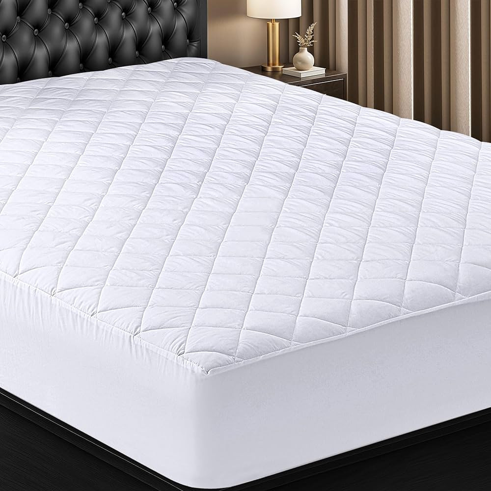 Utopia Bedding Quilted Fitted Mattress Pad, Queen Size, Elastic Fitted Mattress Topper Protector ... | Amazon (US)