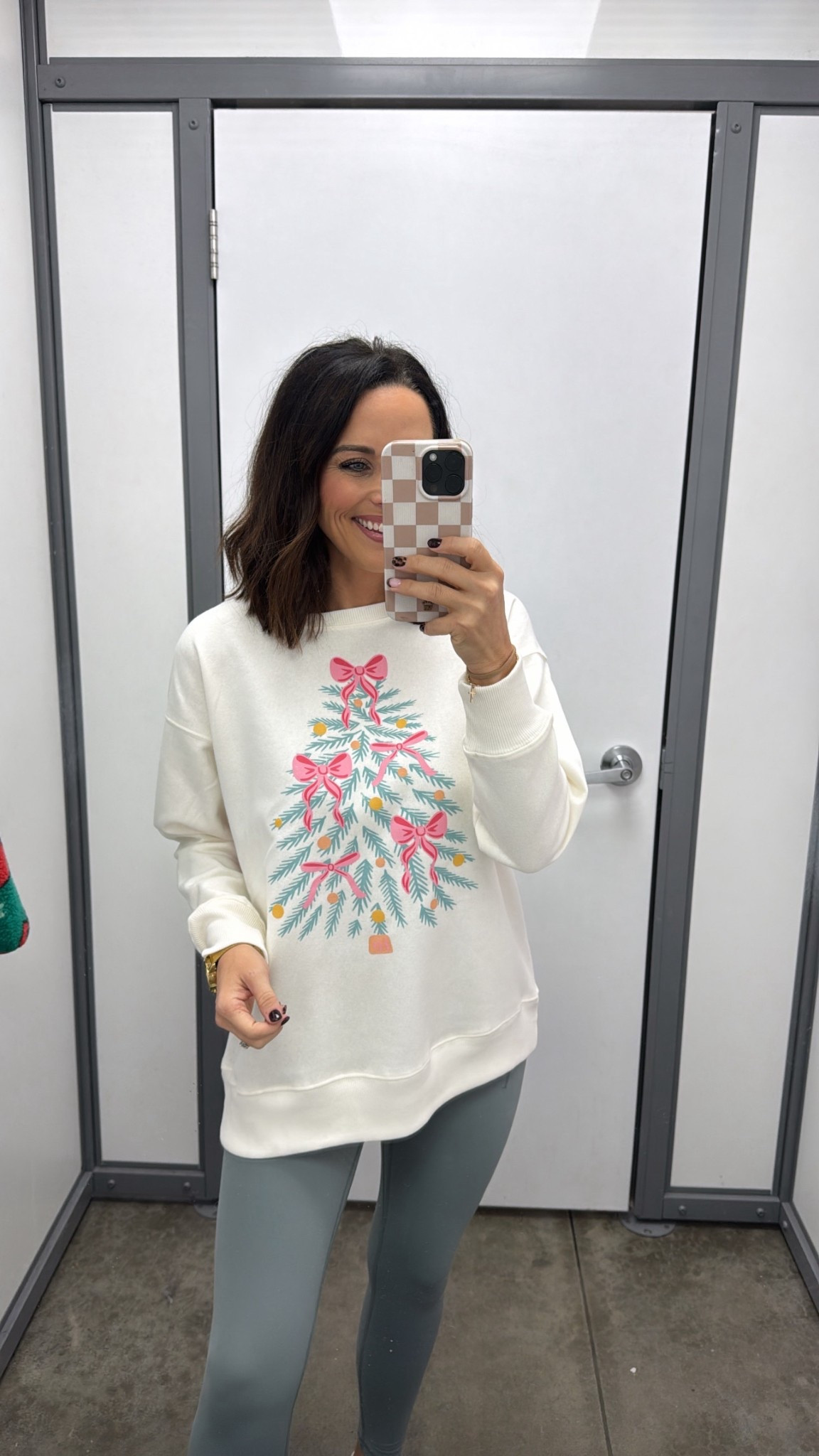 Y’all I couldn’t pass up this cutie!! Perfect for this holiday season, keeping it cute, cozy, and festive 🥰

Commission Links - Walmart partner

Holiday look, festive vibes, pullover, sweatshirt, Walmart finds, VintagePickin



#LTKFindsUnder50 #LTKStyleTip #LTKHoliday