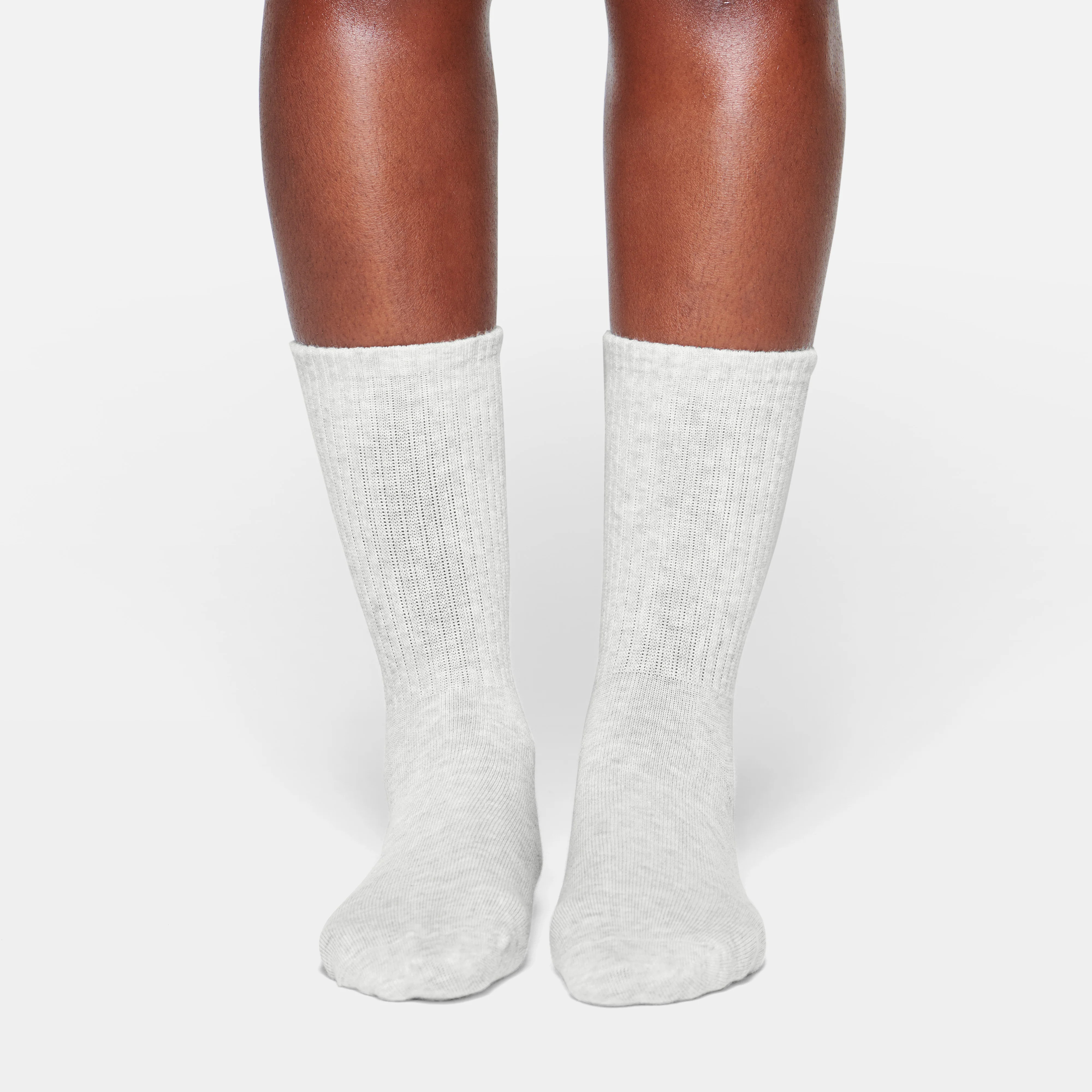 SKIMS Ribbed Crew Socks | Grey | 6+ | Socks | SKIMS (US)