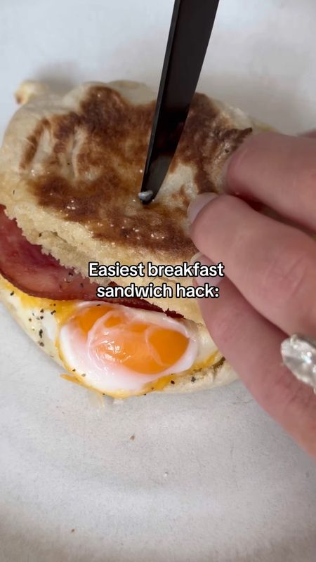 The easiest breakfast sandwich hack that ive been making every morning in just 10 min!! Plus, i love that you can just pop it in the air fryer and go about your busy morning- no need to watch the stove:)

#LTKfindsunder100 #LTKhome #LTKGiftGuide