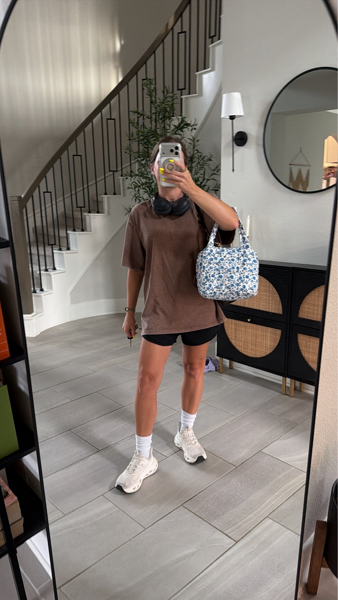 Walking fit while the kids have ⚽️ practice. Love these oversized cotton tees!

#LTKootd #LTKmomlife #LTKActive