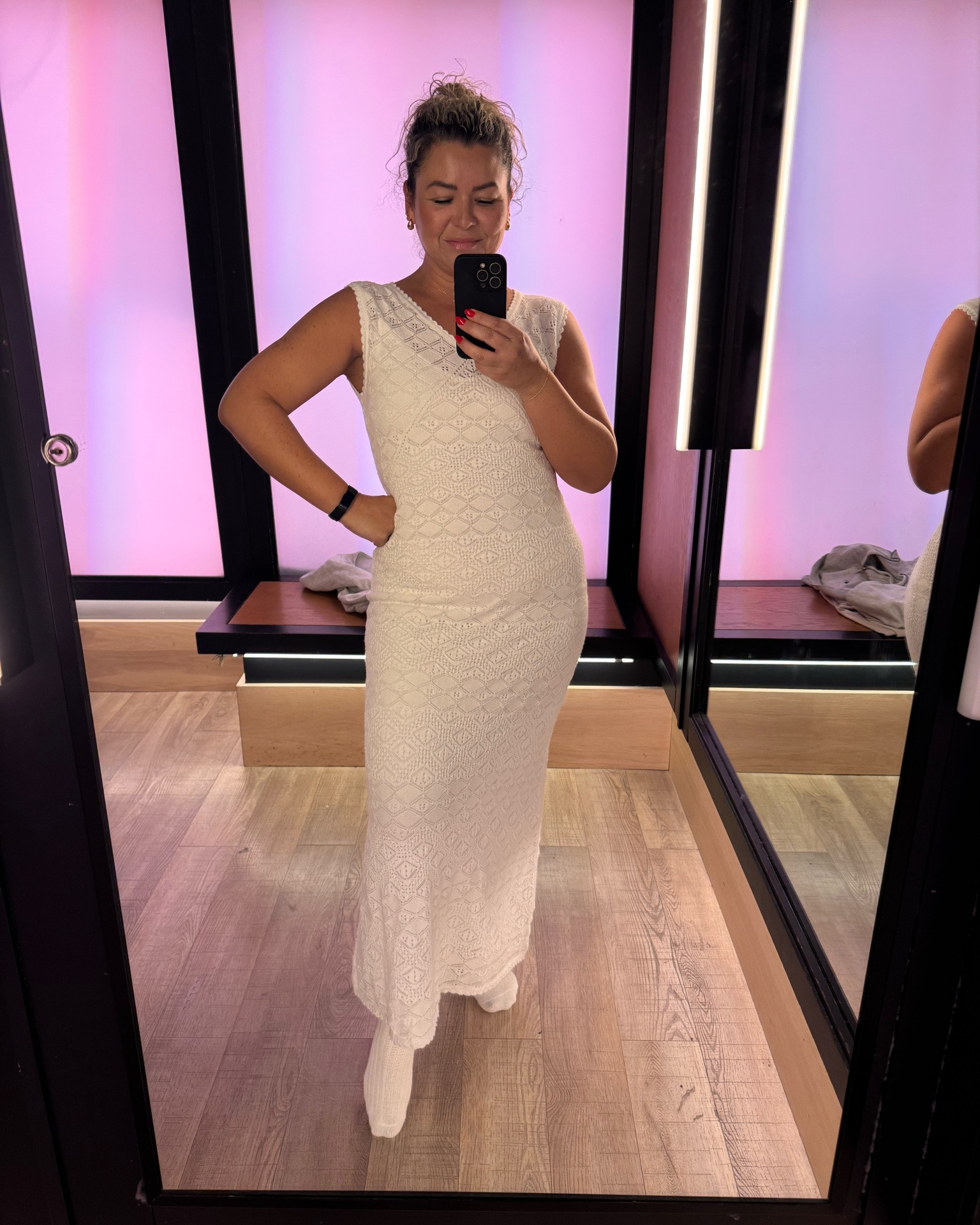 Effortlessly chic in this white textured sleeveless dress from Abercrombie & Fitch. Perfect for a sunny day date or a stroll through the farmer’s market. Tap to shop this dreamy look and elevate your spring style! #LTKSale #AbercrombieFinds

#LTKxAbercrombie #LTKTravel #LTKMidsize