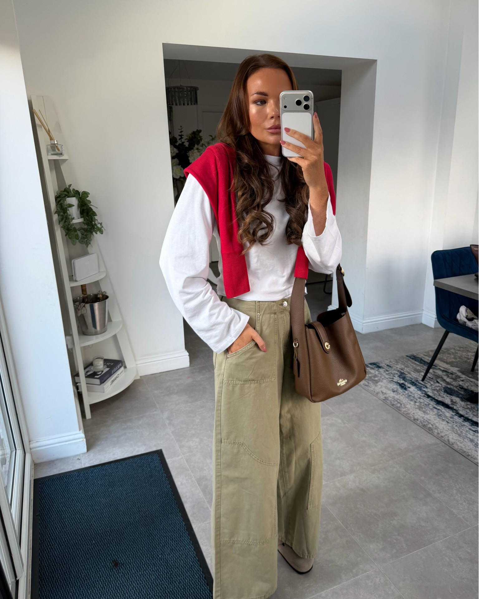 Recent fits the mirror has seen 🤳🏻 simple but cute!!! All linked below ❤️

#LTKuk #LTKautumn #LTKgiftguide