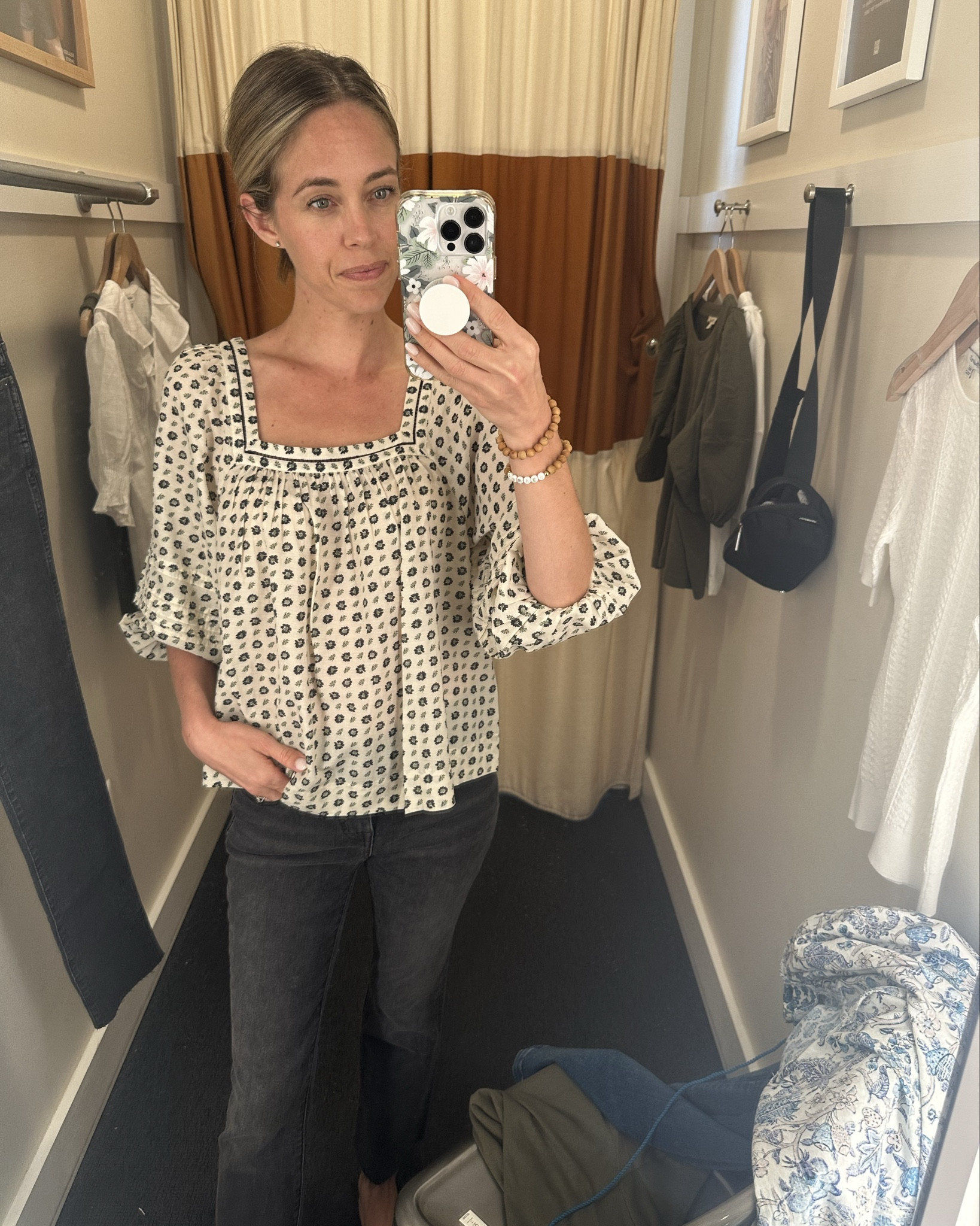 Flowy square neck top and kick out crop (dark gray wash) — the perfect look for fall!

#LTKFallSale