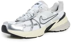Nike Women's V2K Run Shoes | Amazon (US)