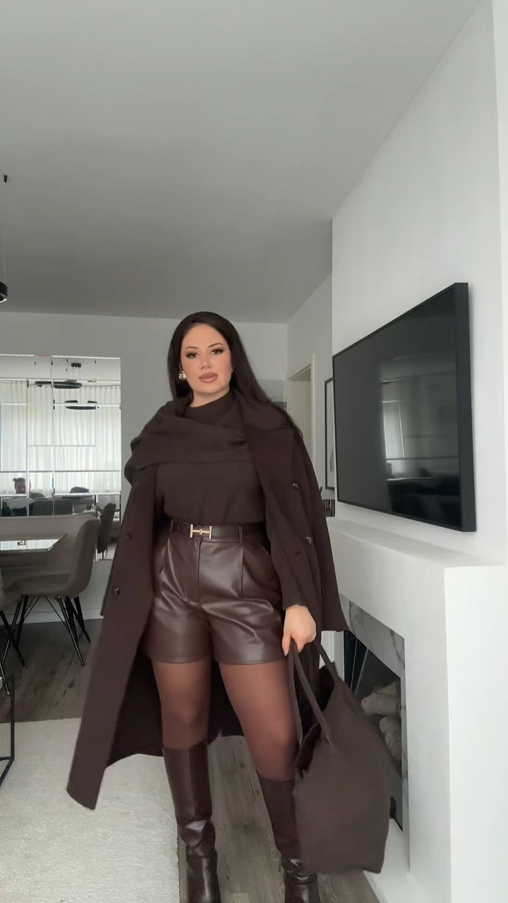 15% Rabatt auf alles mit SAPIENTI15 bei Peek & Cloppenburg Düsseldorf S Alle Links findest du in meiner Bio 52 Herbst Outfit in dunkelbraun #fashion #outfit #outfitinspo #autum #mantel Anzeige

#LTKautumn #LTKdeutschland #LTKcurves