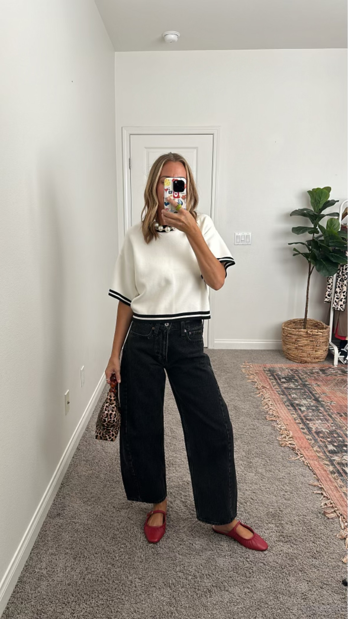 Abercrombie look! Top 15% off jeans 25% off + extra 15% off code DENIMAF 

#LTKSaleAlert #LTKStyleTip #LTKSeasonal