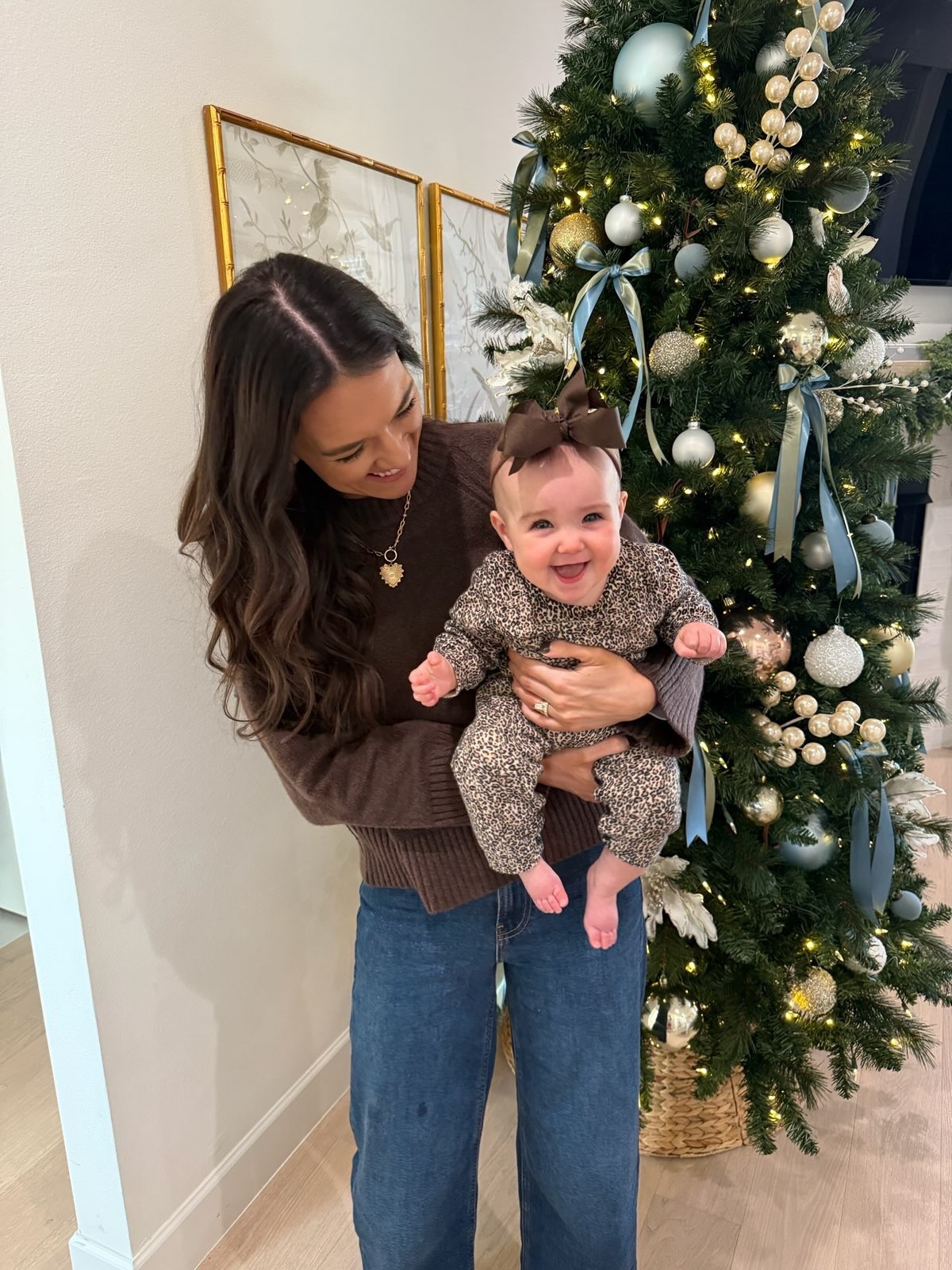 Winter uniform: Soft sweaters and good denim 🤎 My new GAP jeans and this Old Navy sweater are both on major sale today! 

#LTKFindsUnder100 #LTKCyberWeek #LTKSaleAlert