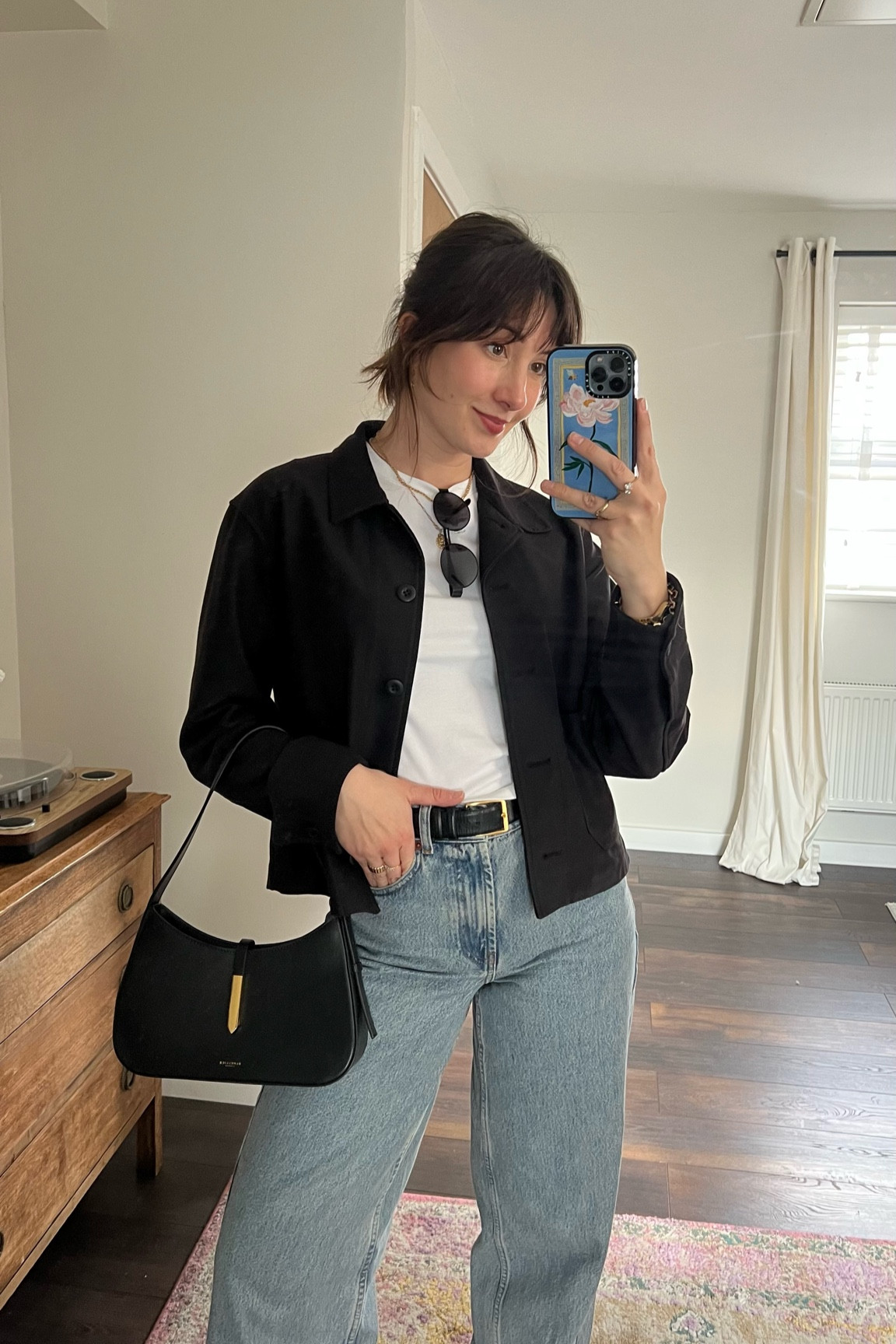 Minimal spring Uniqlo jacket 