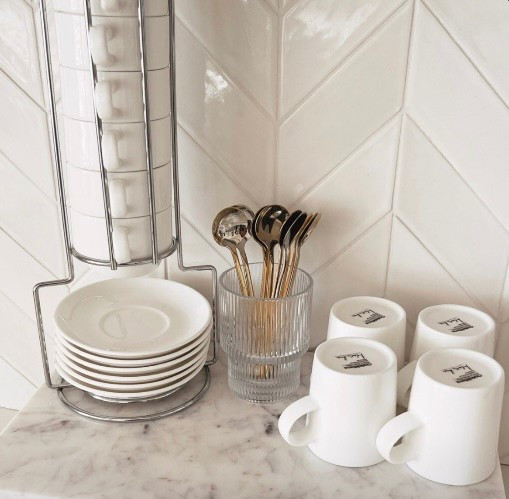 🤍☕️🤍 #amazonfinds #coffeelovers 

#LTKHome #LTKSummerEdit #LTKFindsUnder100