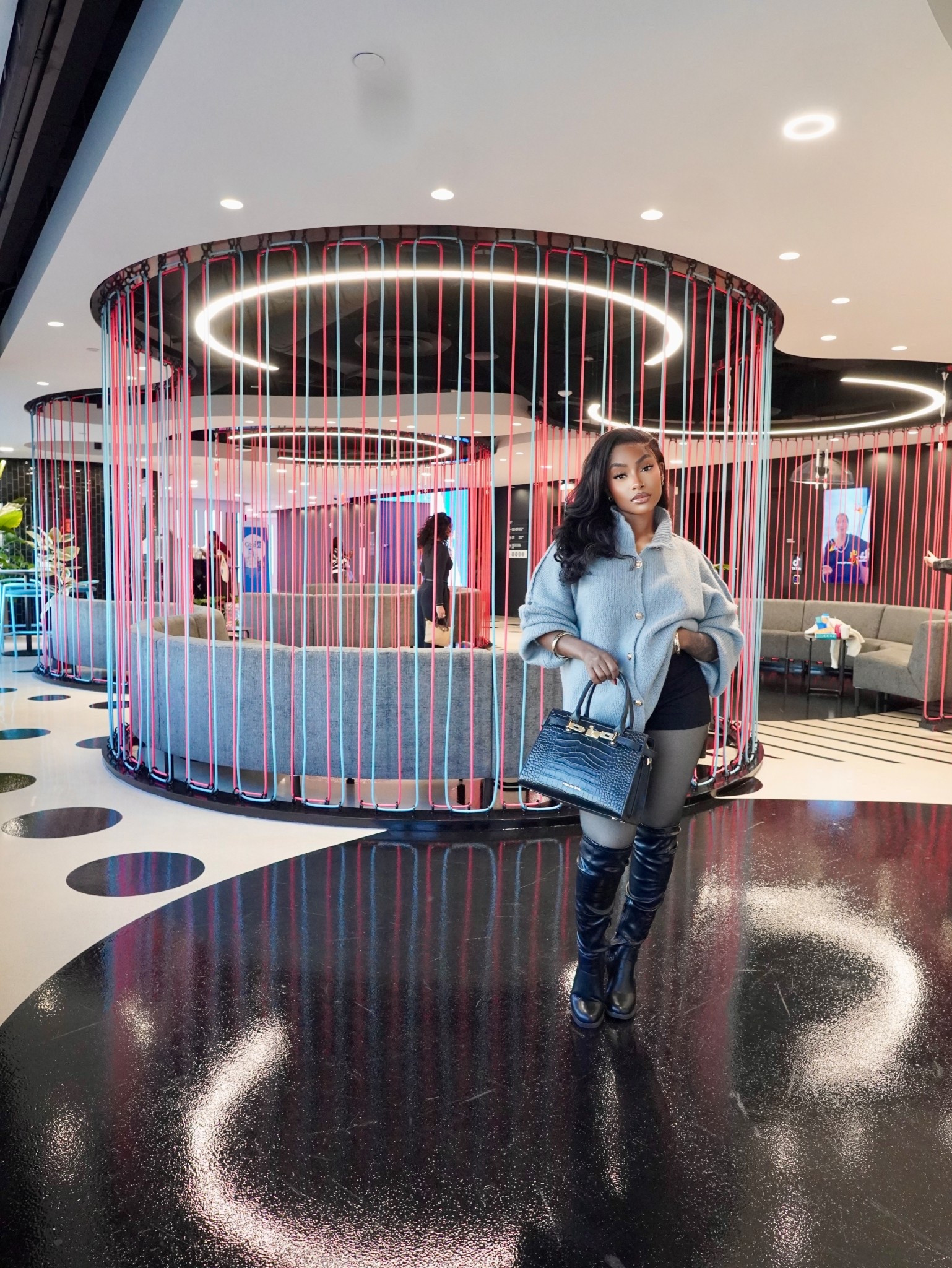 A comfy Fall fit! 

#LTKStyleTip #LTKPetite #LTKSeasonal