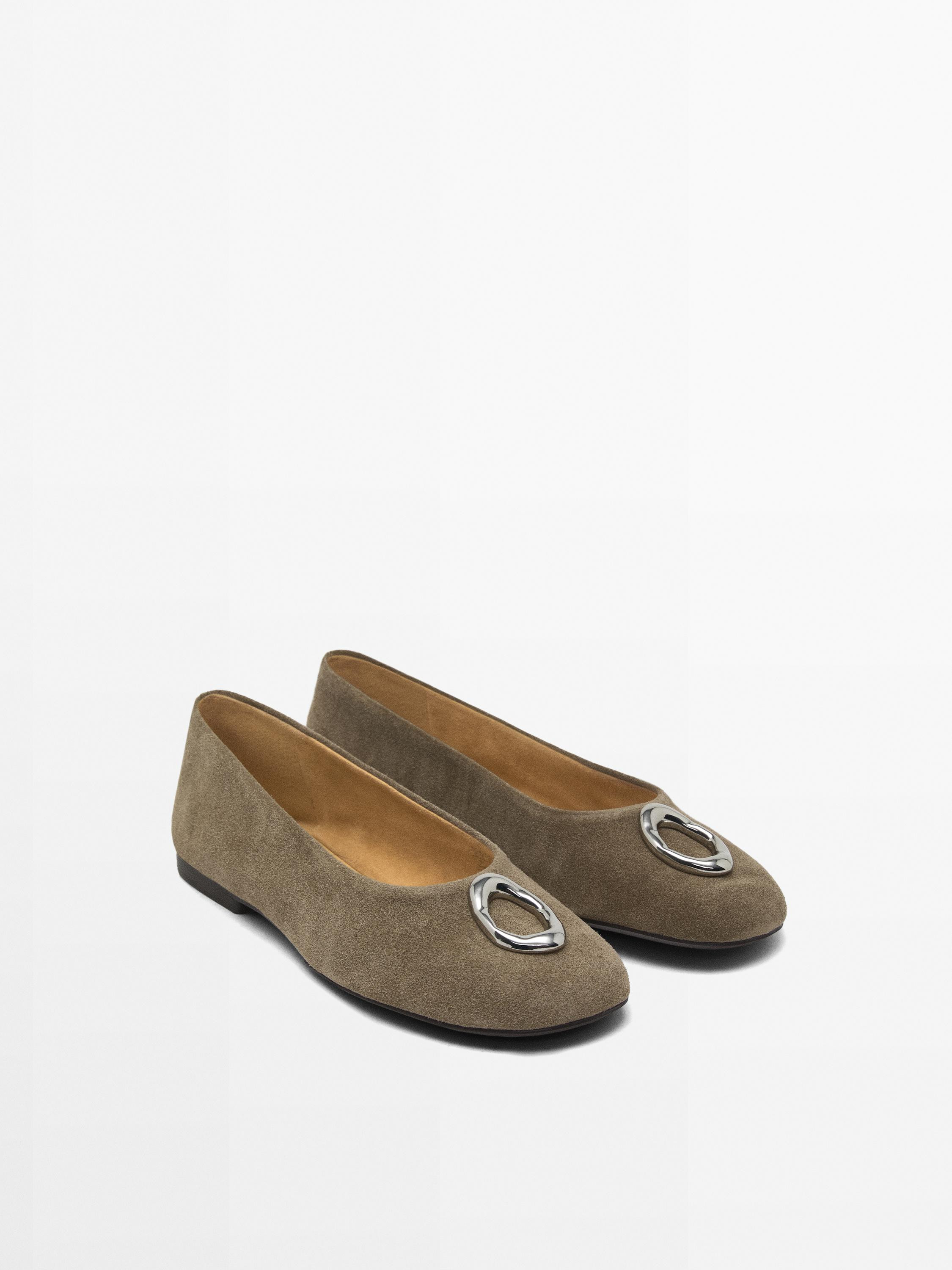 Ballet flats with metal piece | Massimo Dutti UK