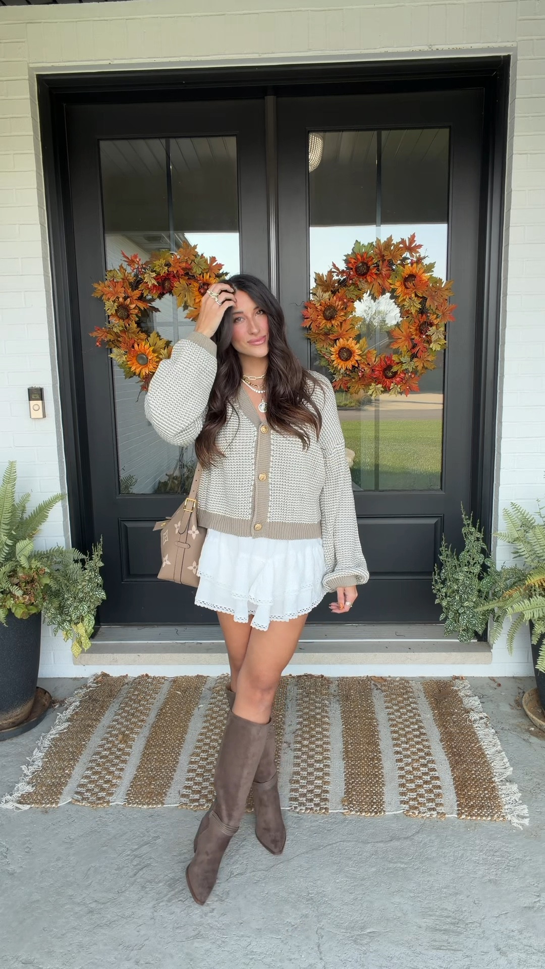 The perfect fall outfit! 

#LTKFindsUnder50 #LTKStyleTip #LTKSeasonal
