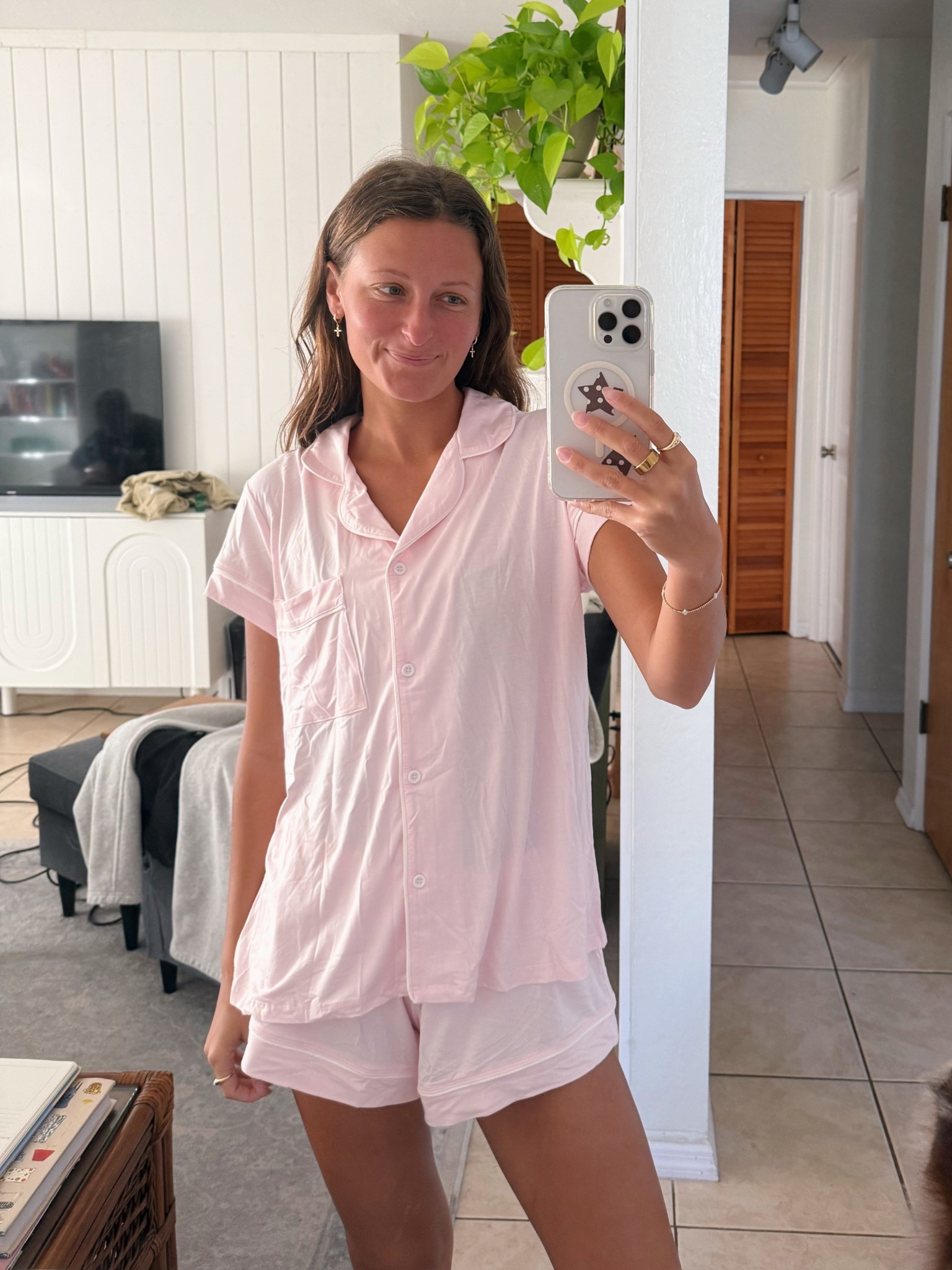 This pj set is so soft ☁️

#LTKmorningroutine #LTKValentine