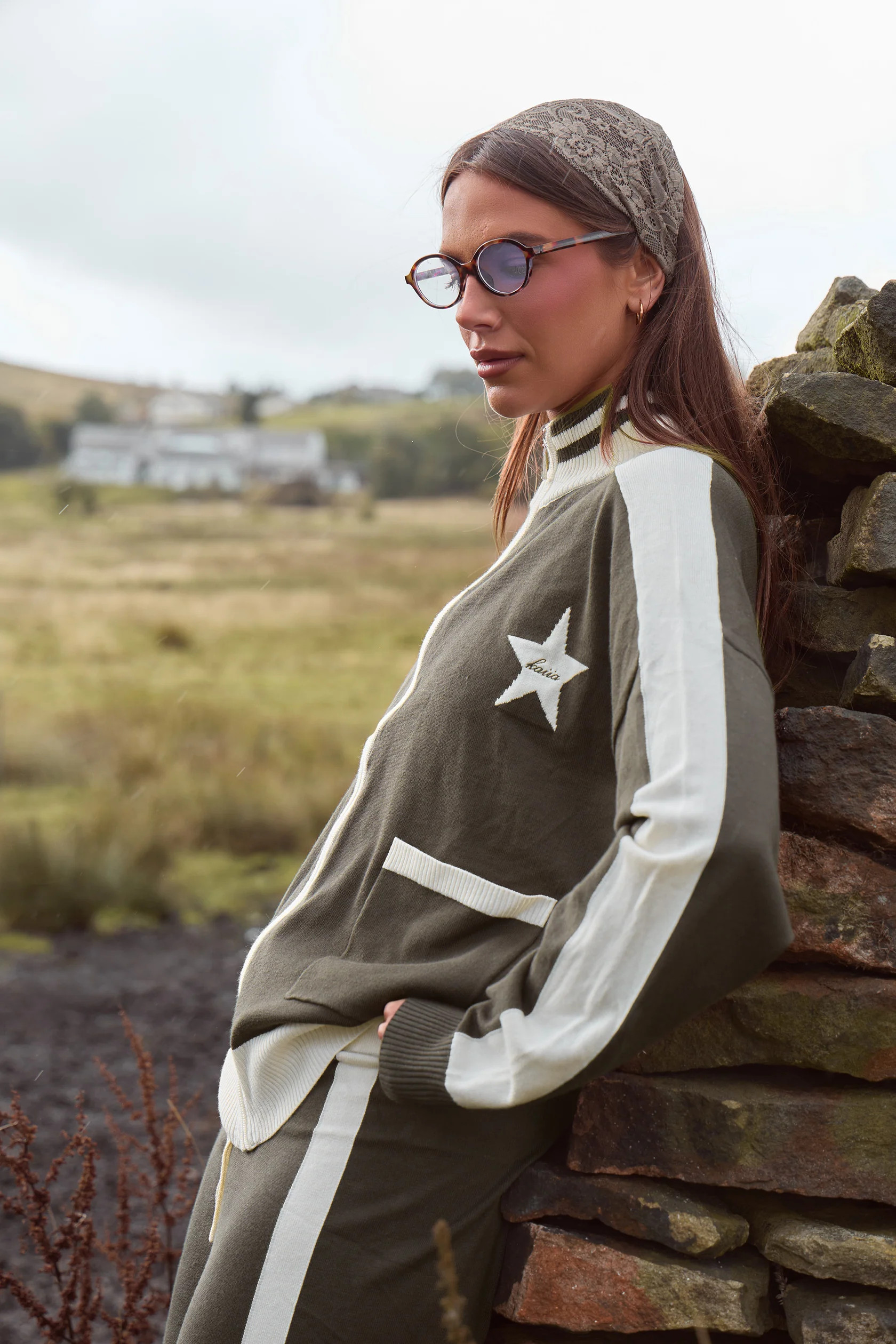 Kaiia Graphic Lightweight Knit Oversized Zip Through Sweatshirt Smoke Olive & Cream | Kaiia the Label