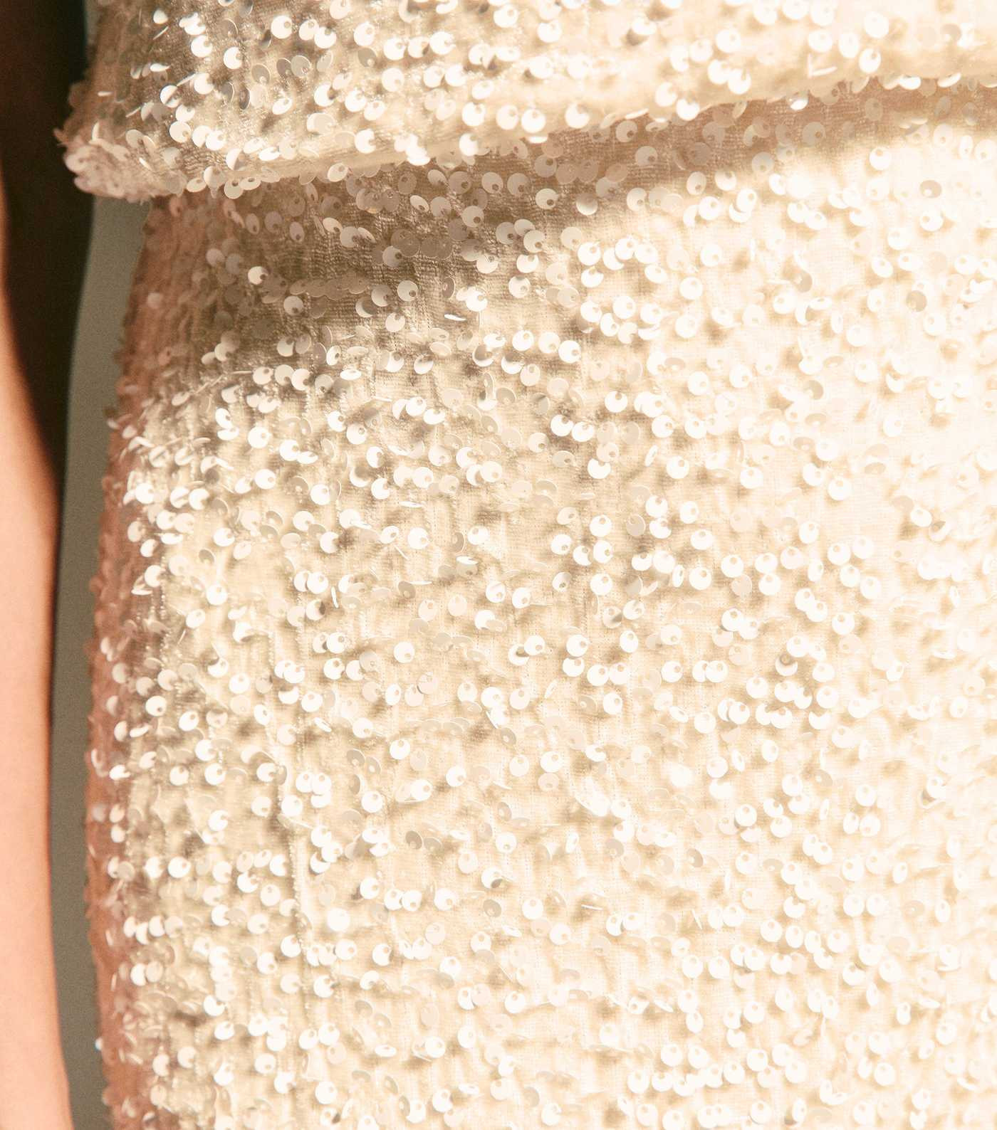 Cream Velvet Sequin Embellished Midi Skirt | New Look | New Look (UK)