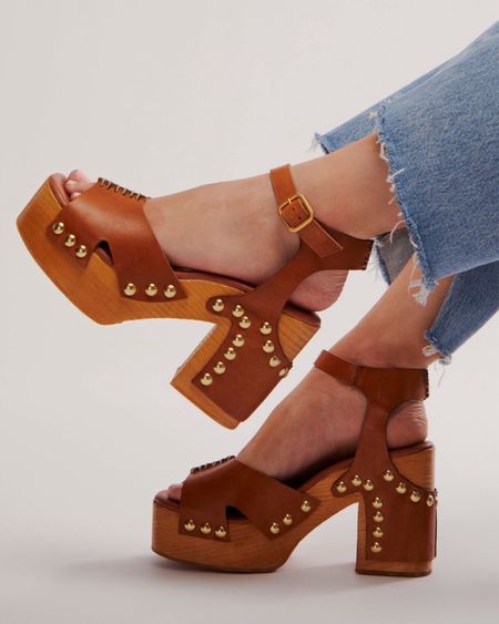 NEW IN for spring and summer and I am IN LOVE. This is the type of shoe that will last FOREVER. Quality leather, real wood. Fits tts 12/10 recommend 

#LTKShoeCrush #LTKStyleTip