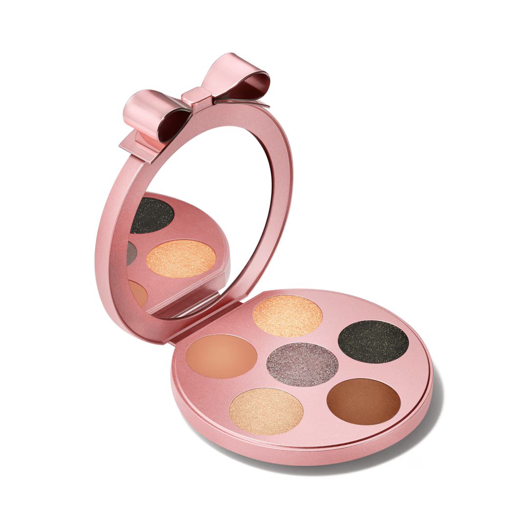Eye Love Surprises Eye Shadow Palette x 6 | MAC Cosmetics - Official Site | MAC Cosmetics (US)