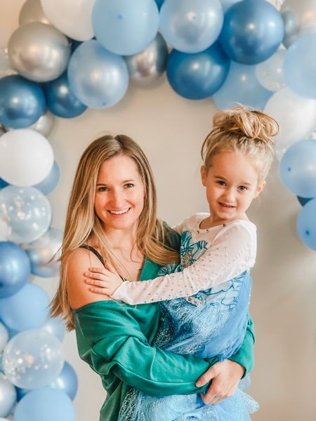 Mommy and daughter outfits for kid’s birthday party

Birthday balloons, Amazon Elsa costume, off-the-shoulder tops for women, skinny jeans and boots

#LTKkids #LTKparties #LTKfamily