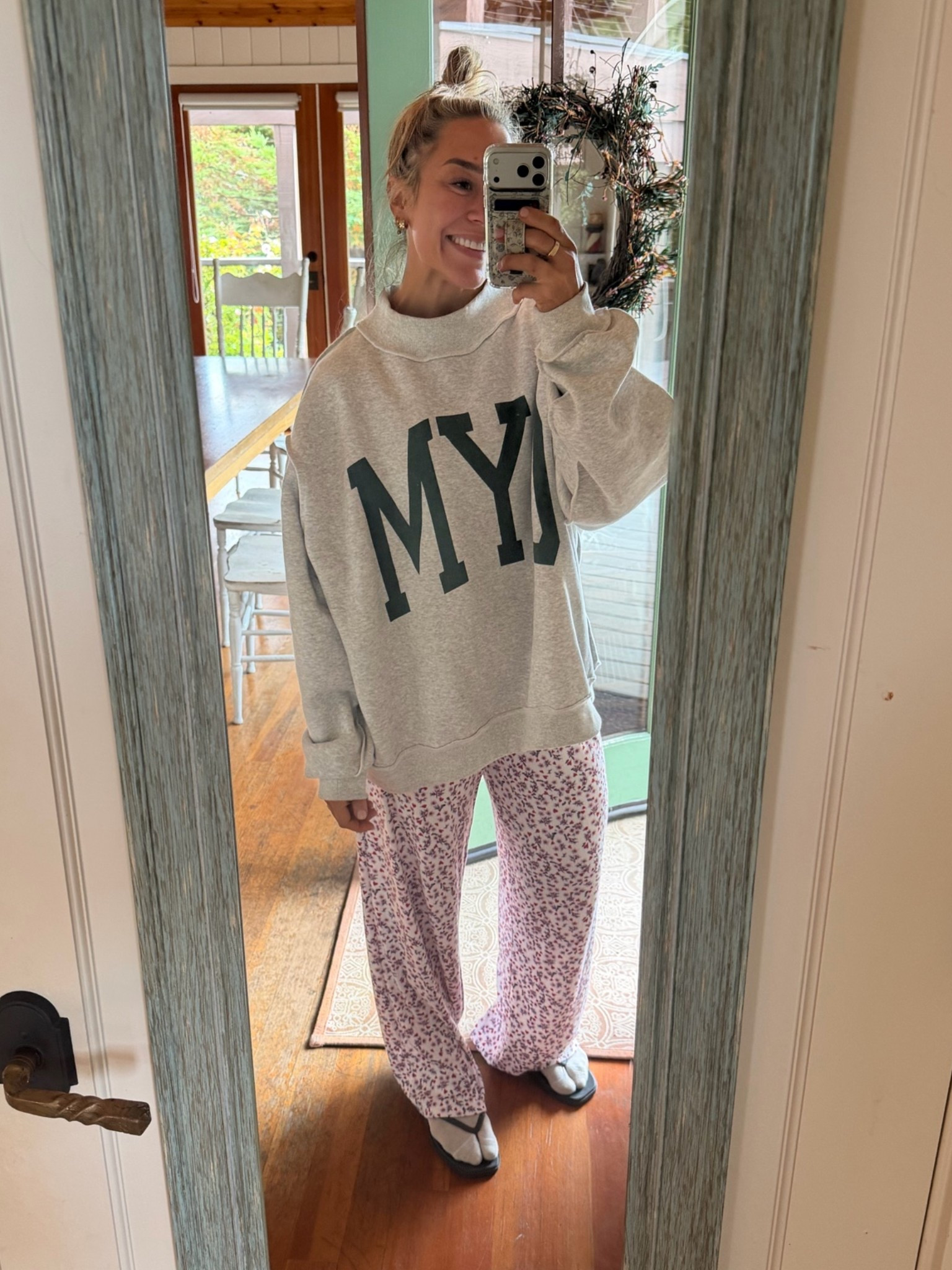 Reversible crewnecks are slowly becoming my new fave🙈 & these target pj pants are insanely soft!!!!! 

Comfies / lounge / @Target / Holley Gabrielle

#LTKootd #LTKPetite #LTKSeasonal