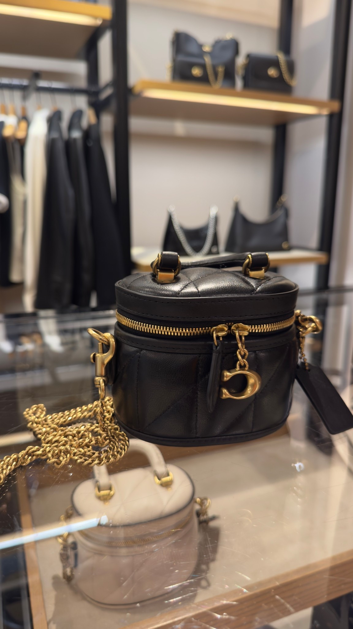 Coach Mini bag 🔥

#LTKParties #LTKStyleTip #LTKItBag