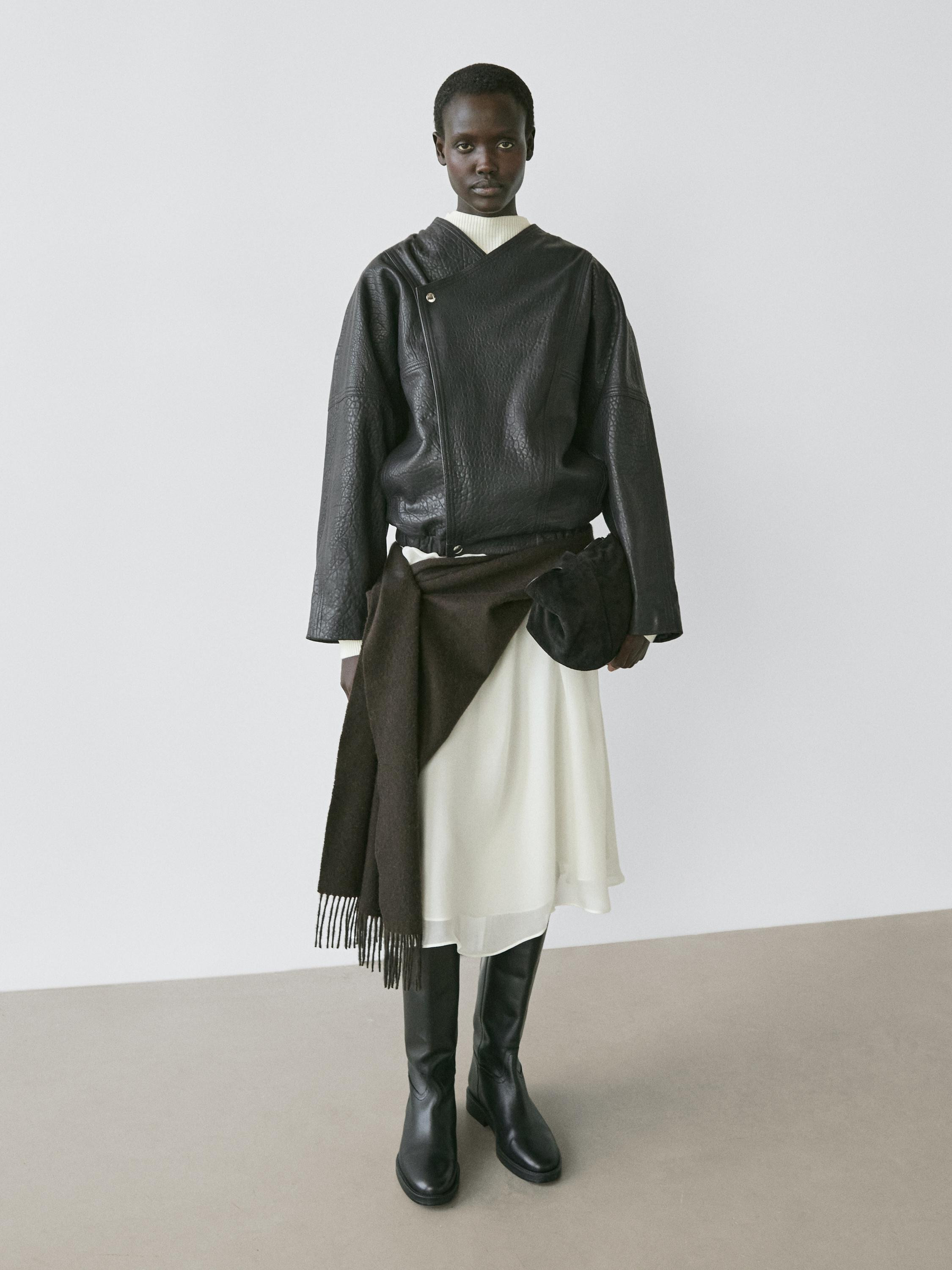 Bomberjacke aus Leder | Massimo Dutti DE