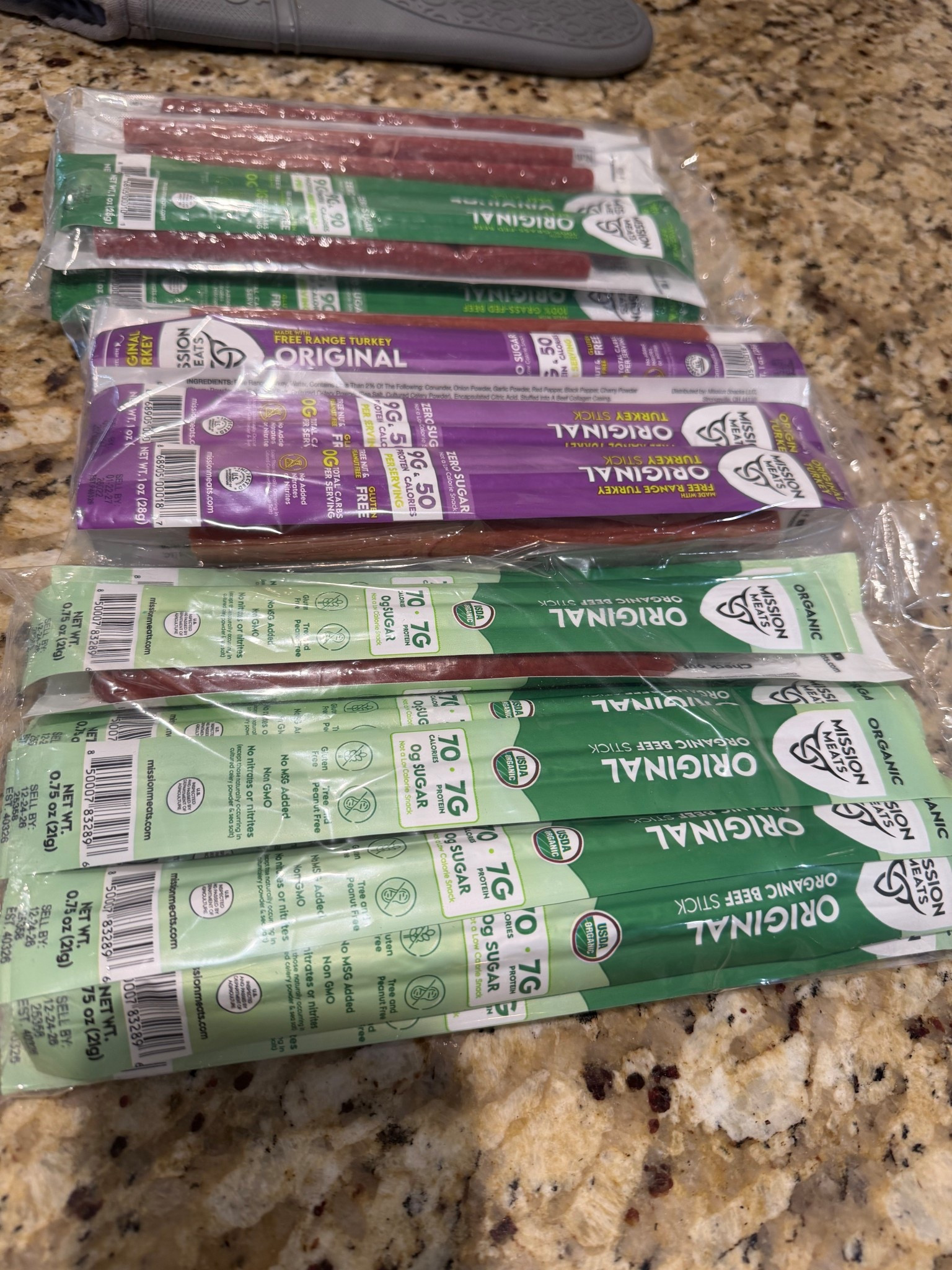 Healthy snack! Mission meat’s beef & turkey sticks! 

#LTKfoodie