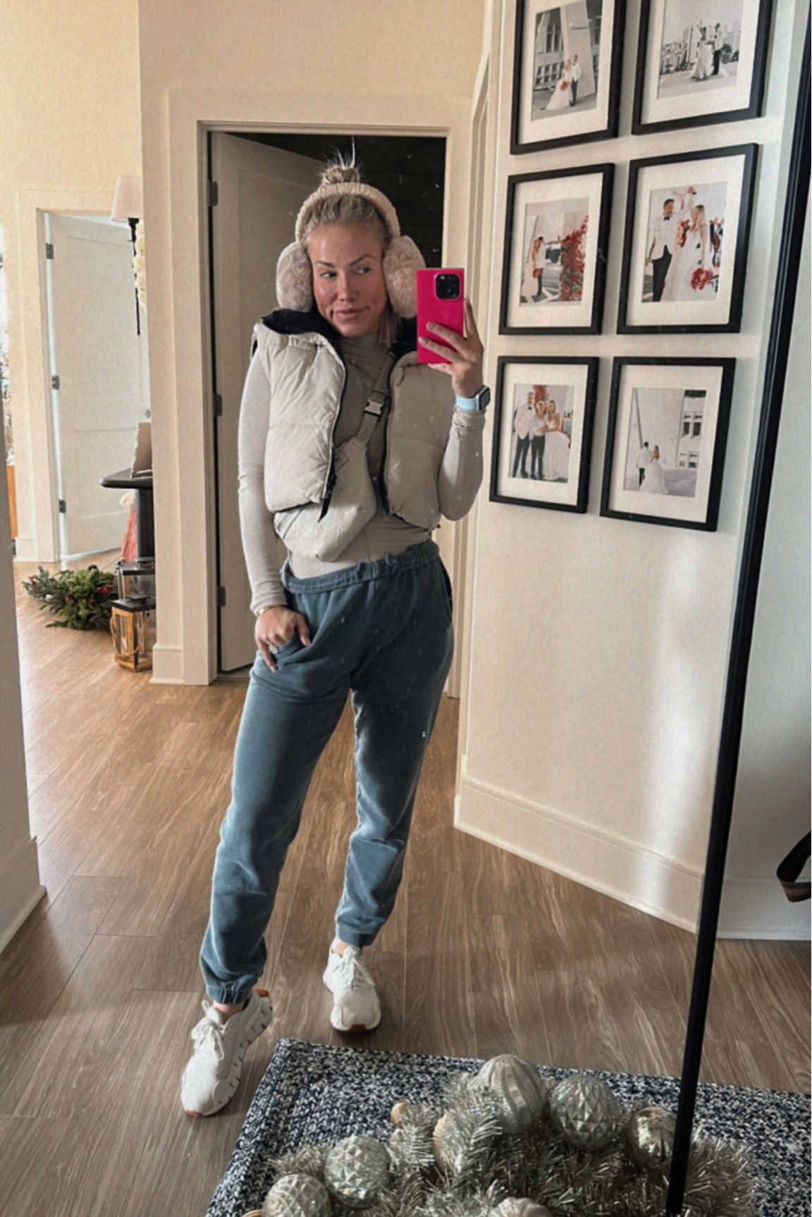 The cutest earmuffs you’d ever seen. And warm ;) 

#LTKGiftGuide #LTKHoliday #LTKstyletip