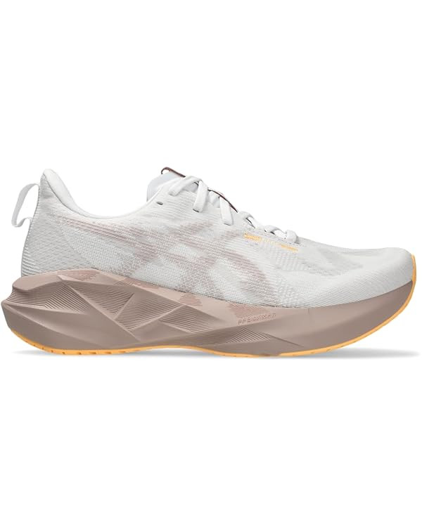 ASICS Women's NOVABLAST 5 Running Shoes | Amazon (US)