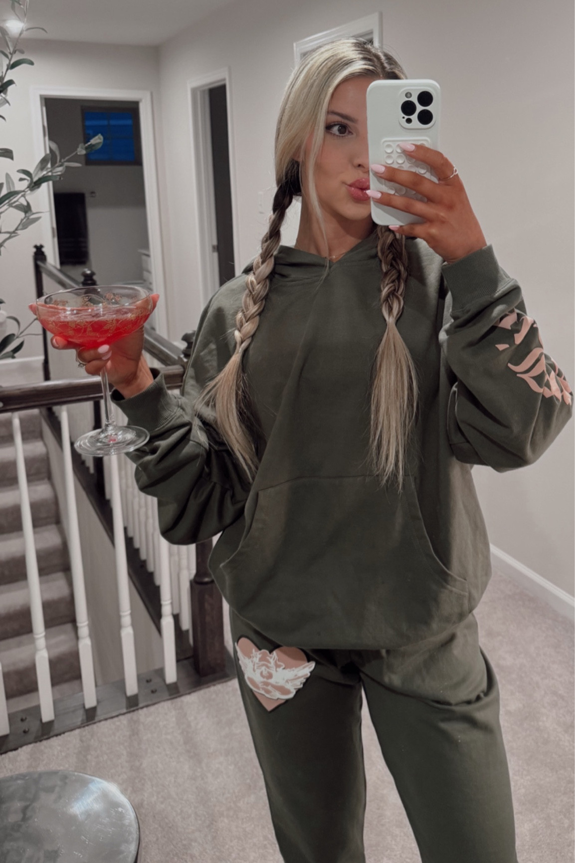 Love a matching sweatsuit 🥰 

#LTKbeauty #LTKGiftGuide #LTKstyletip