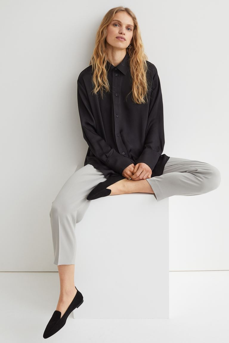 Loafers in soft suede with pointed toes. Decorative seam at front and loop at back. Suede lining ... | H&M (US + CA)