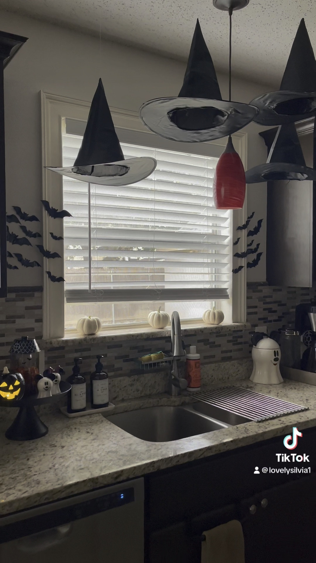 Halloween decorations under $50!

Halloween decor, Halloween home decor, Halloween finds, Halloween skull, Halloween wreaths, Halloween skeleton, Halloween pumpkins

#LTKhome #LTKHalloween #LTKfindsunder50