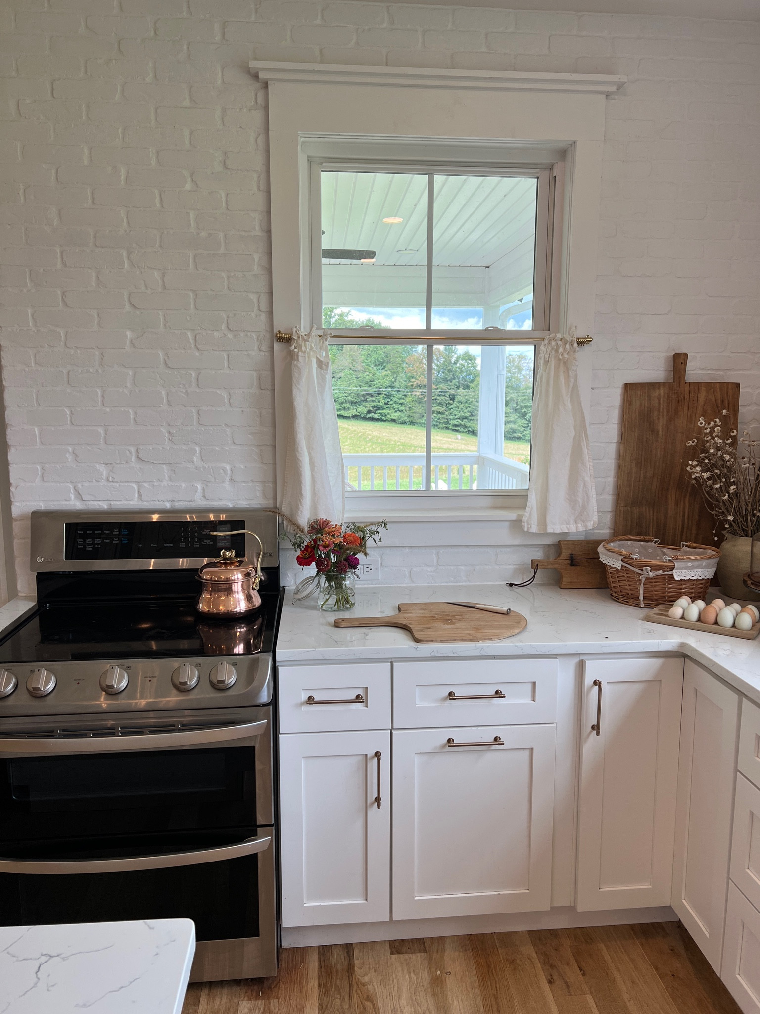 My newest, most favorite tea kettle ever 



#LTKFamily #LTKStyleTip #LTKHome