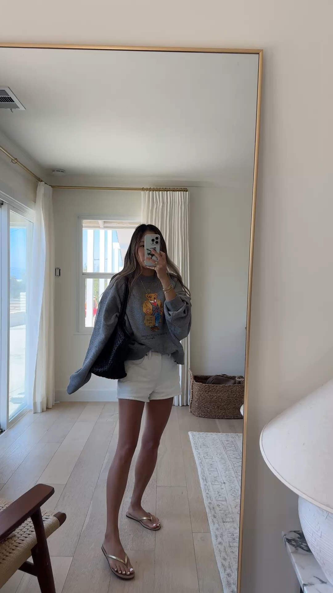 sweater size xs
sandals TTS

@bloomingdales #bloomingdales  #ad