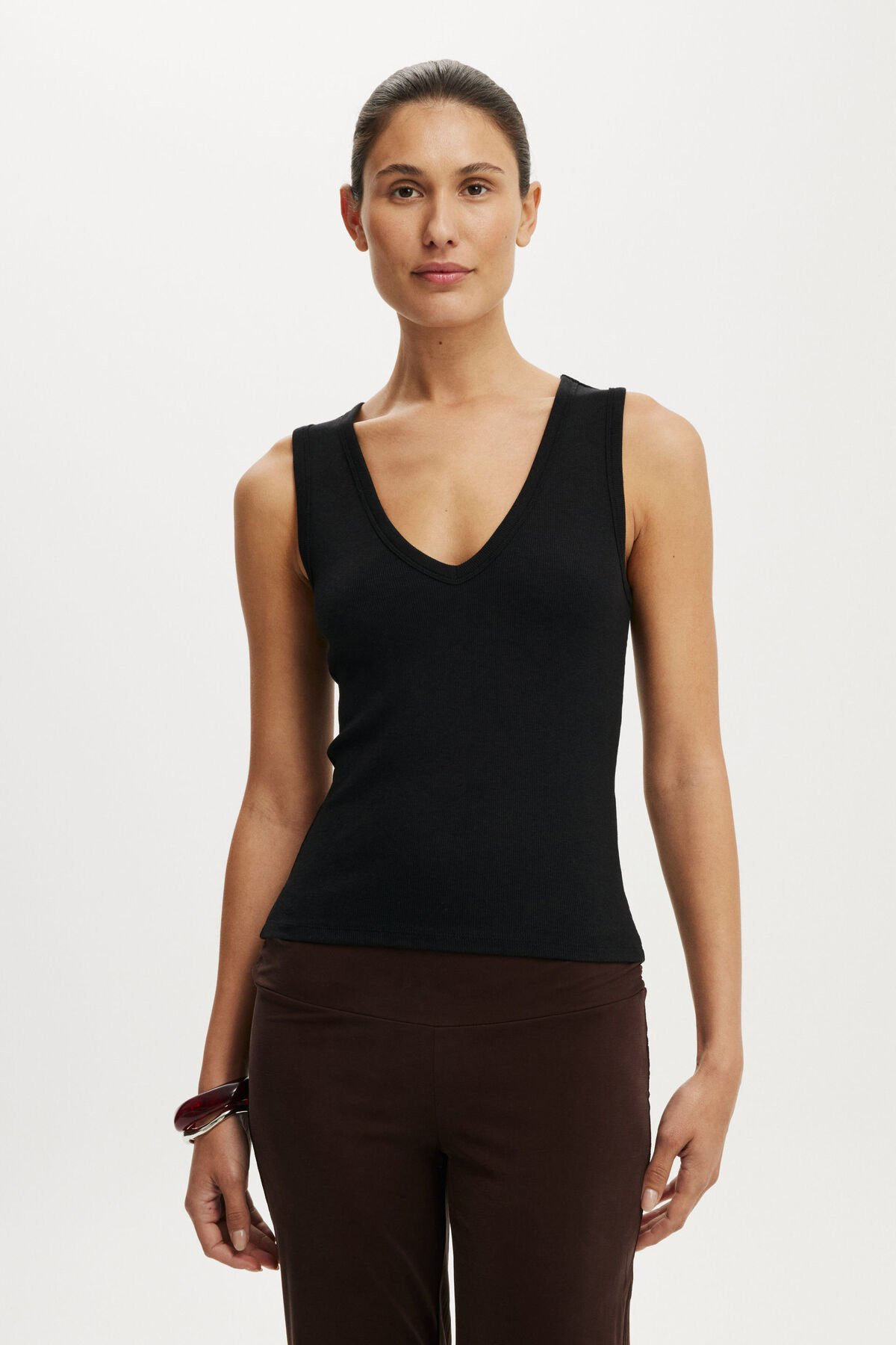 Deep V Tank | Cotton On (ANZ)