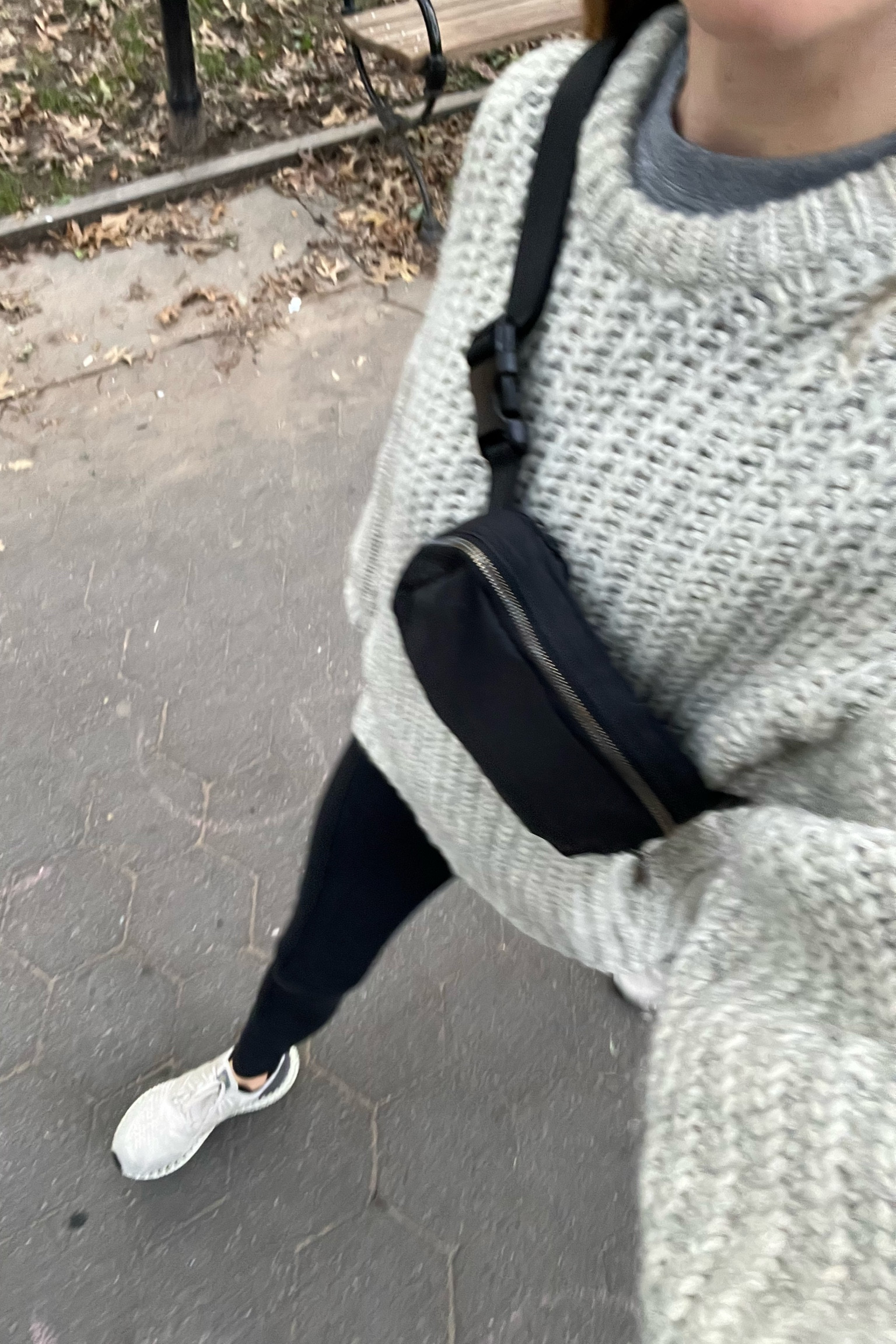 Sweater is old IRO
#workout #walk #newyork #newyorkstreetstyle #nycstreetstyle

#LTKshoecrush #LTKfitness #LTKSeasonal