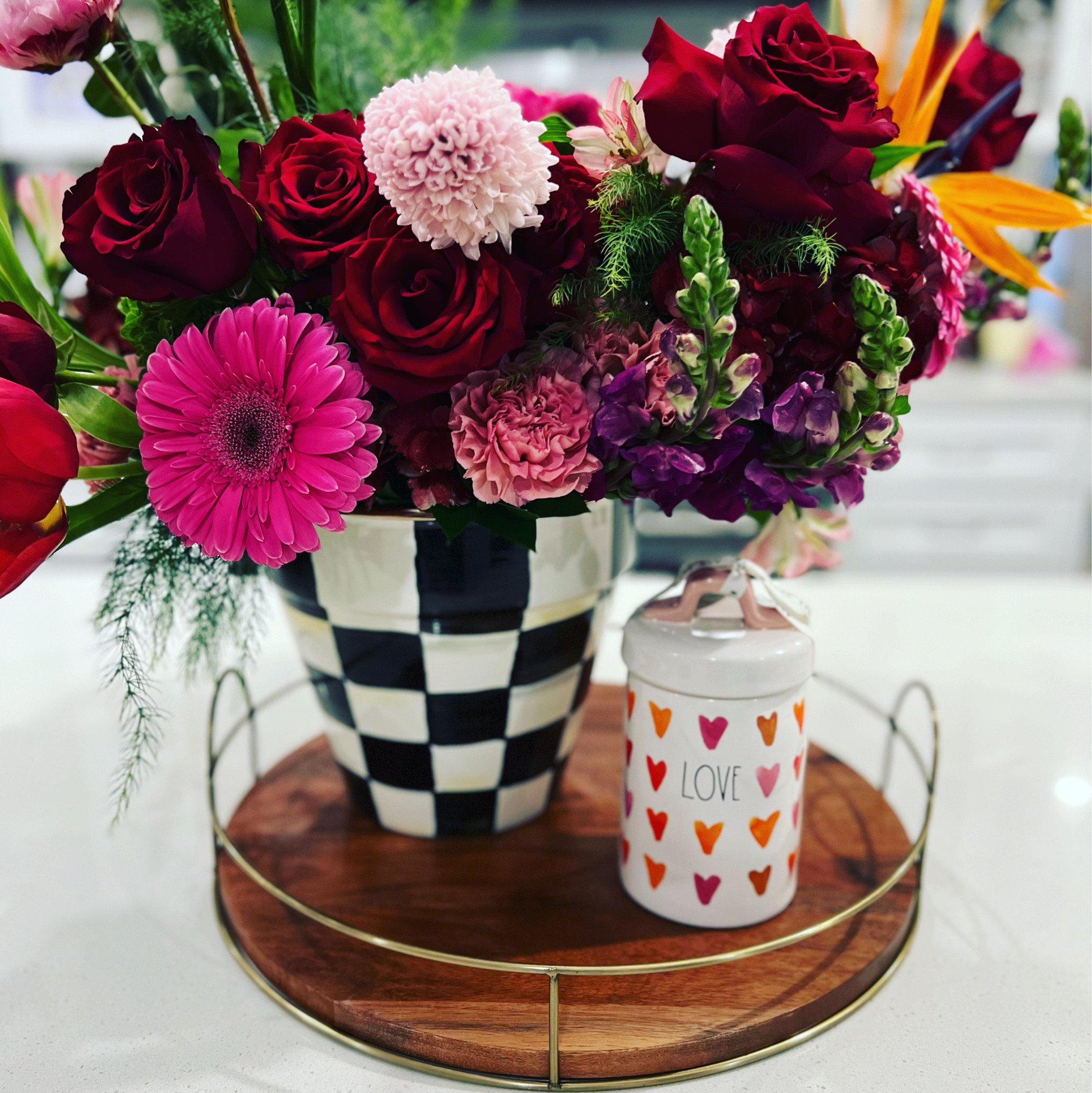 Happy Valentine’s Day! #homedecor #valentinesday #valentinesdaydecor #raedunn #raedunncandle #candle #flowers #floral #freshflowers #hearthandhandwithmagnolia #target #mackenziechilds 

#LTKhome #LTKSeasonal