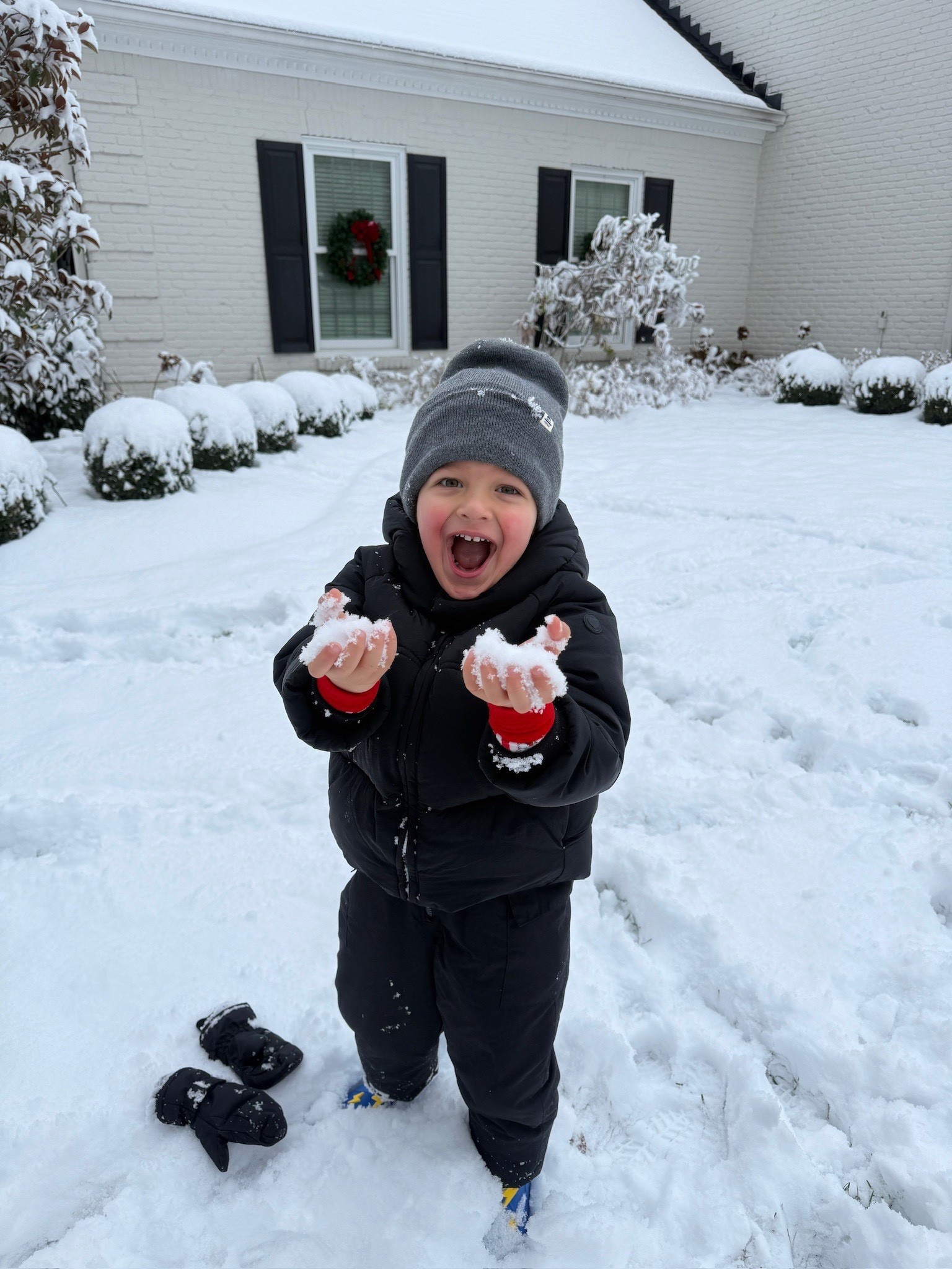 Snow day!!!

snow outfit, kids snow outfit, kids winter outfit, kids puffer jacket, kids outfit inspo, kids mittens, water resistant outfit, boy mom, Grace White 

#LTKKids #LTKBaby #LTKmomlife
