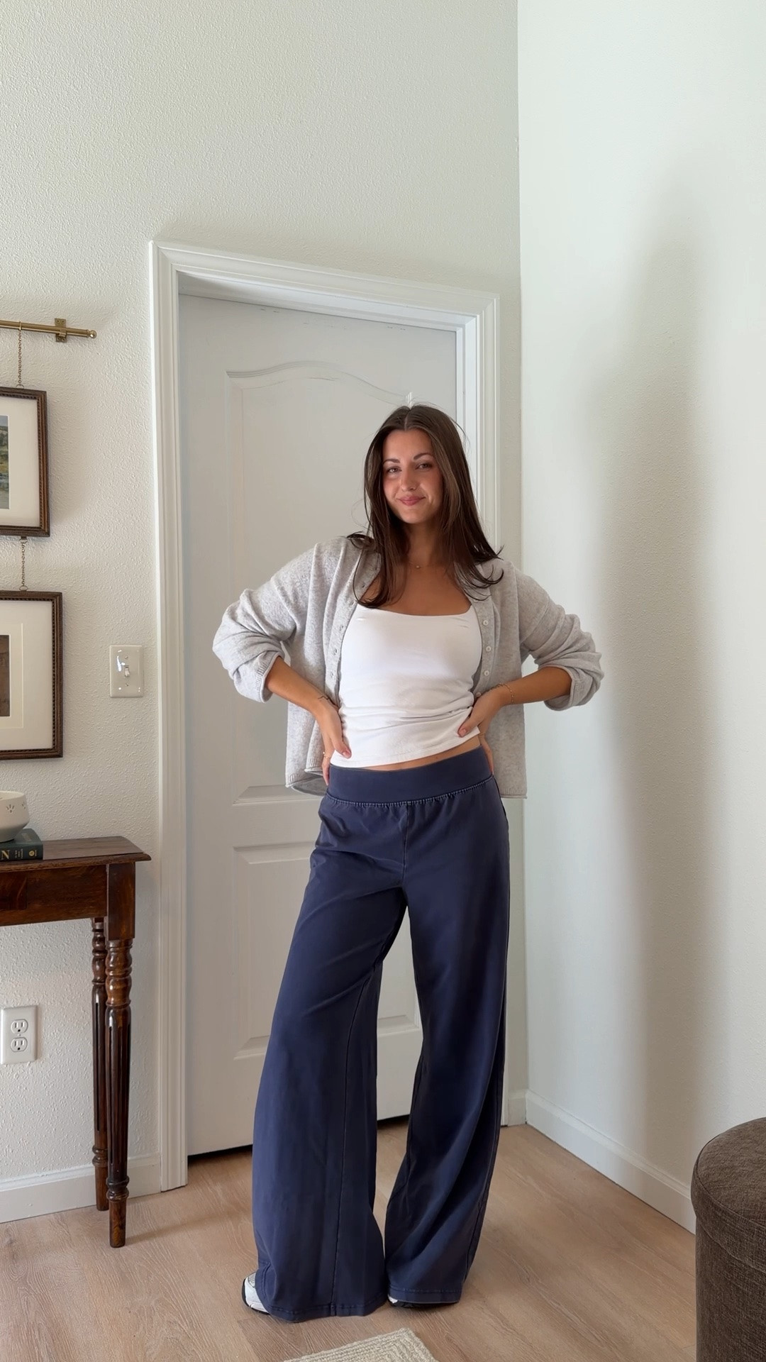 Comfy Sunday ootd! Wearing size small in everything. Fav lounge pants but sold out in navy - linking the other colors and similar!

#LTKootd #LTKmorningroutine #LTKSaleAlert